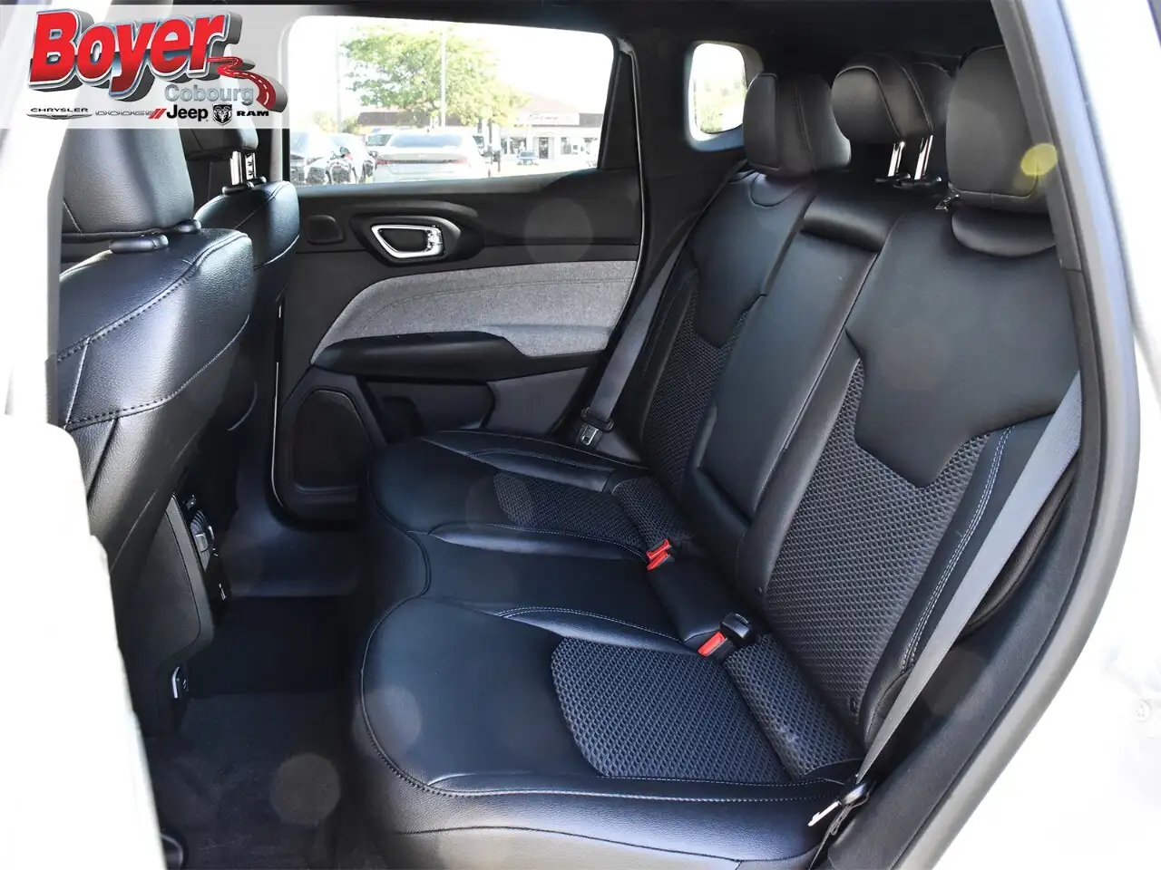 Jeep Compass снимка Jeep Compass