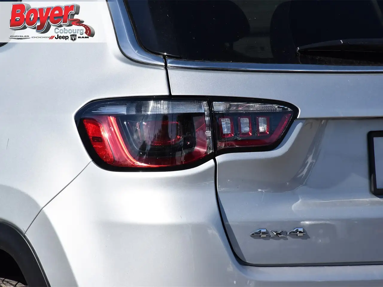 Jeep Compass снимка Jeep Compass