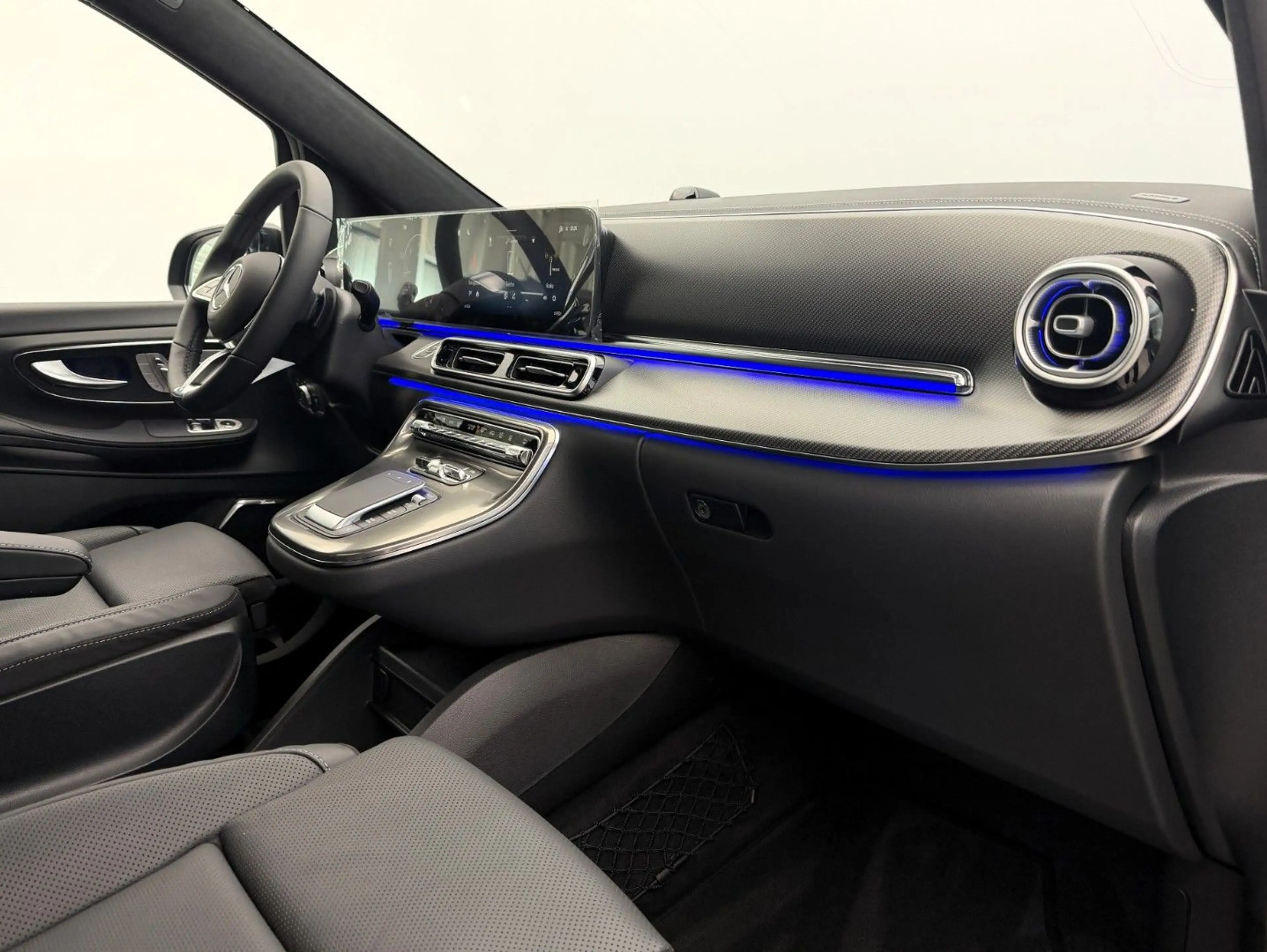 Mercedes-Benz V 300 d EXCLUSIVE AMG 4M lang VIP°AIRMATIC°2026 — photo 11