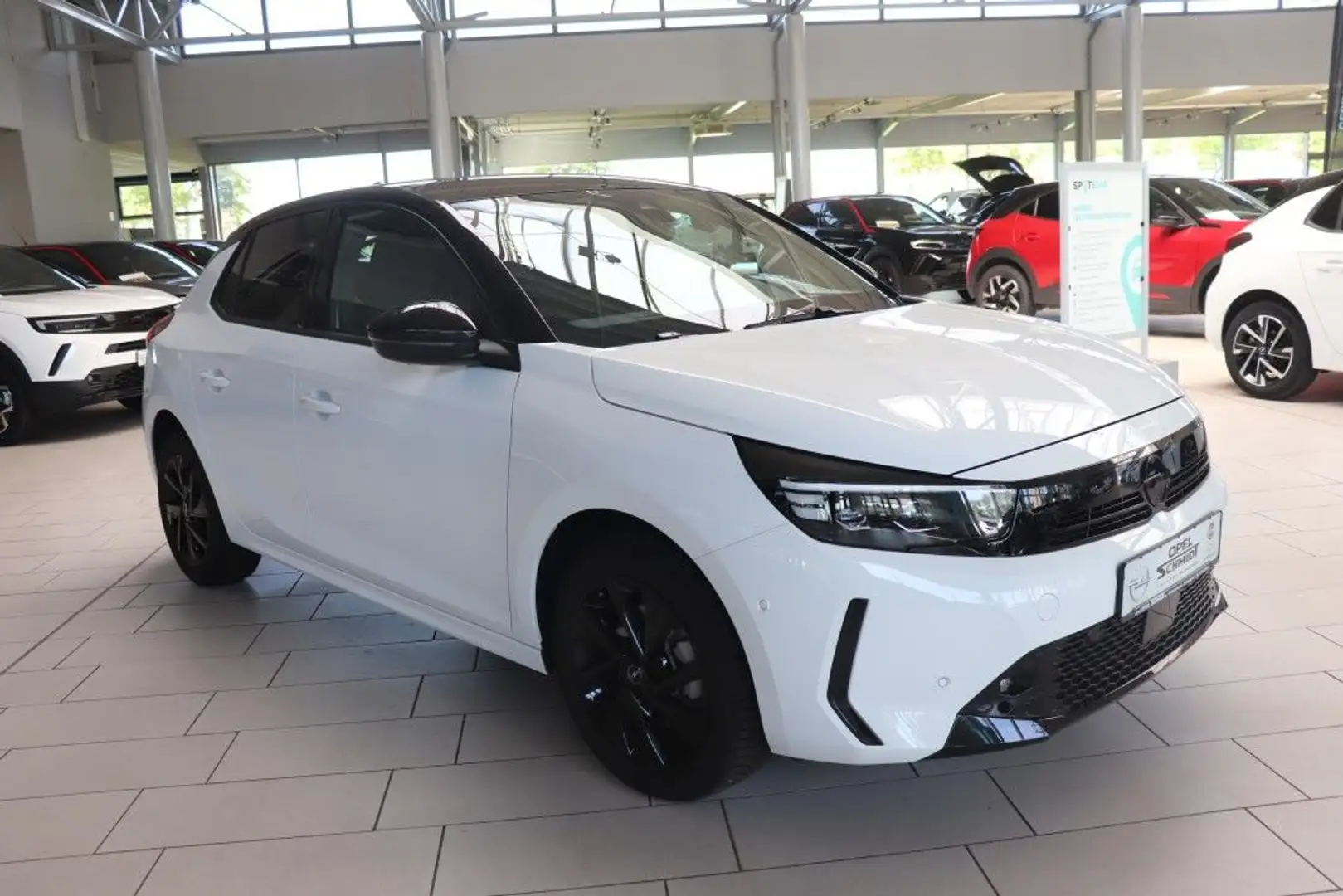 Opel Corsa 1.2 Direct Injection Turbo GS Weiß - 2