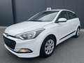 Hyundai i20 1.2i 22500kms PROCHE DU NEUF. Clim.. Gara. 12 mois - thumbnail 1