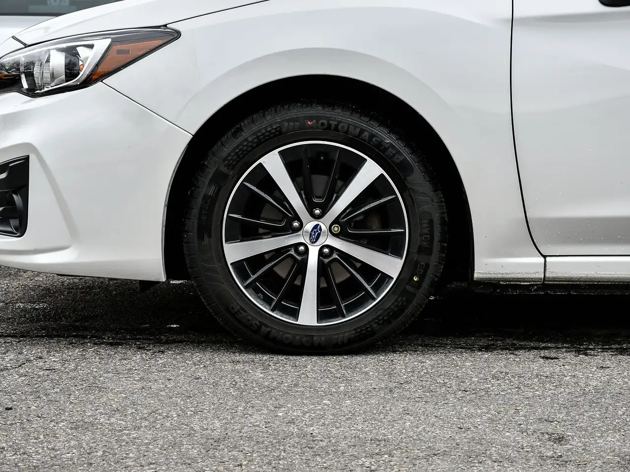 Subaru Impreza photo Subaru Impreza