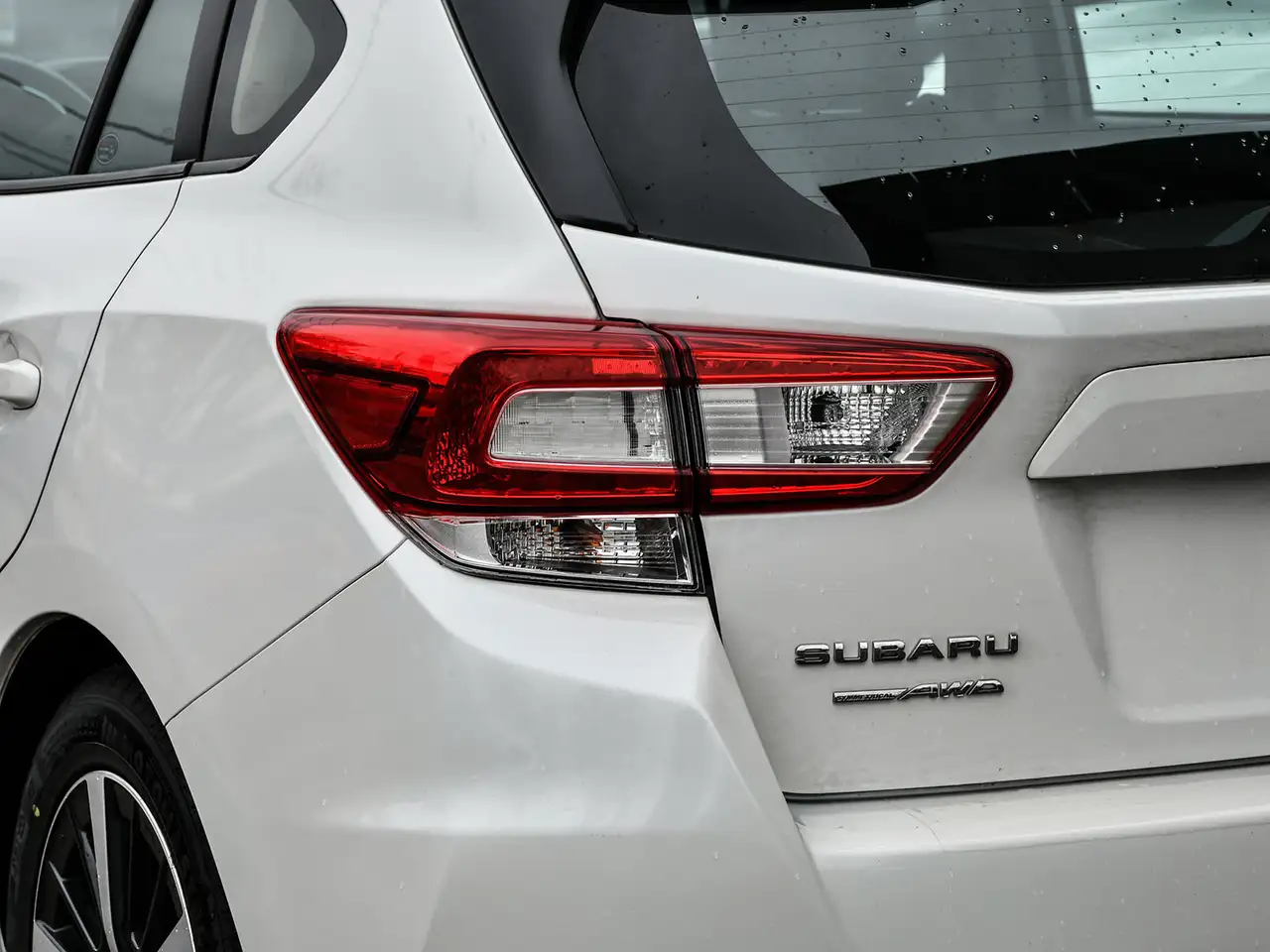 Subaru Impreza photo Subaru Impreza