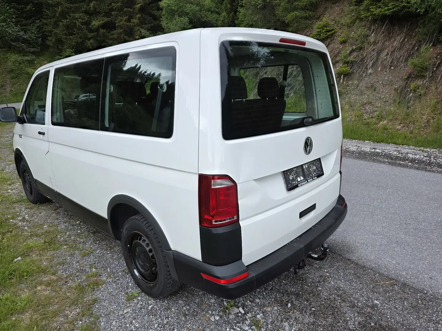 Volkswagen T6 Kombi LR HD 2,0 TDI 4Motion BMT Weiß - 2