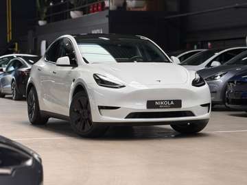 RWD - PREMIUM - ENHANCED AUTOPILOT