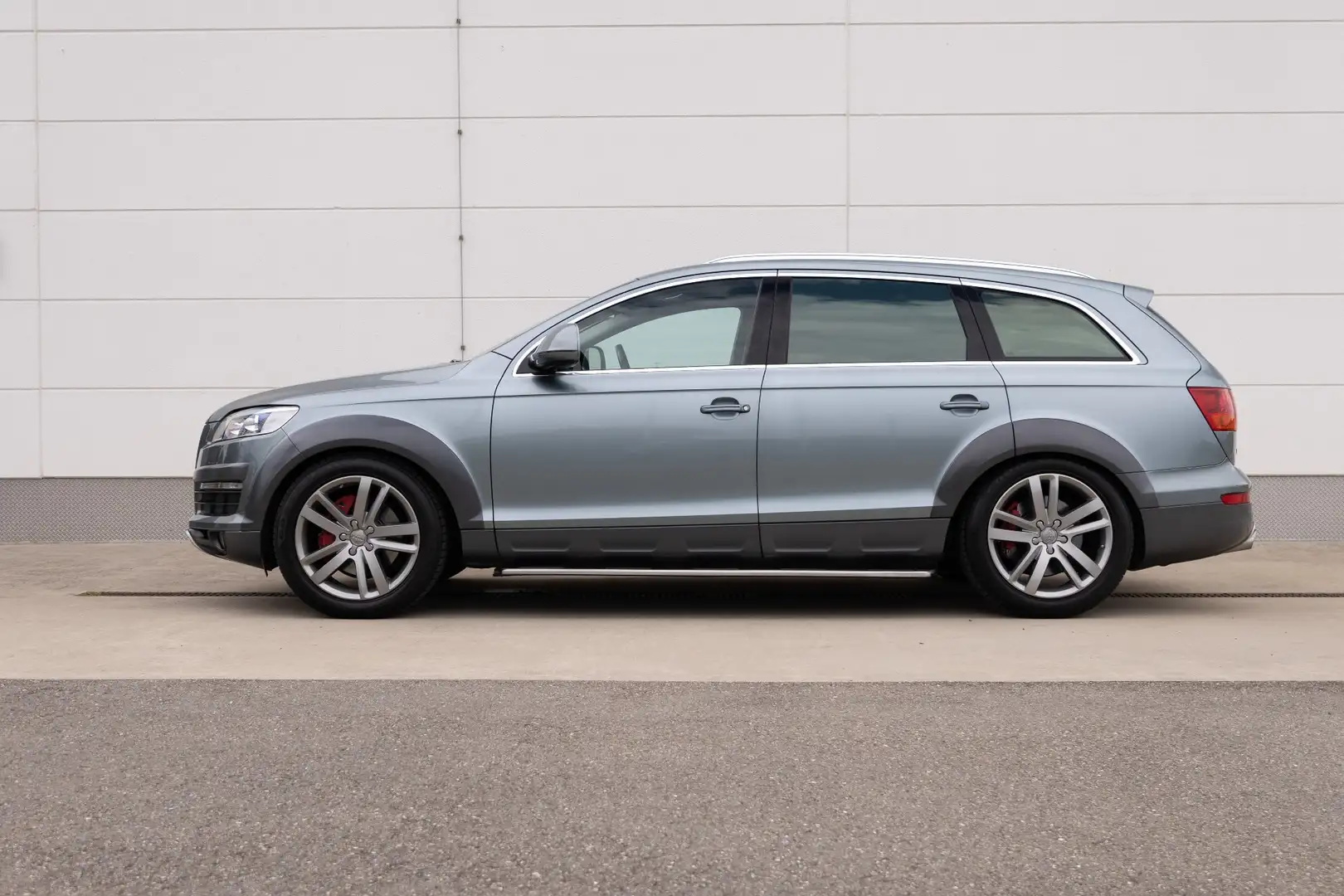 Audi Q7 4.2 FSI quattro tiptronic Grau - 2