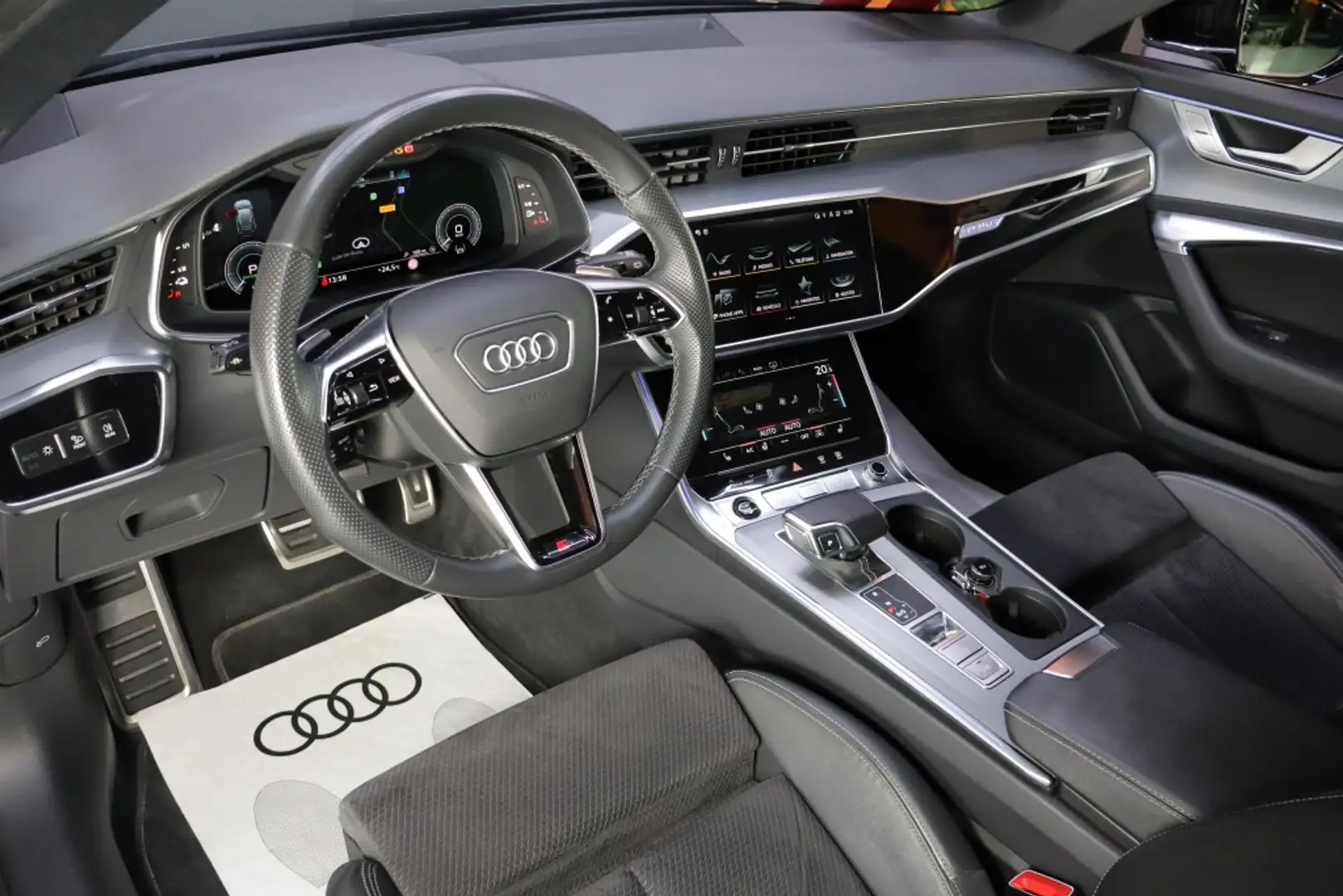 Audi A6 Avant 55 TFSIe quattro Competittion S tronic Negro - 2