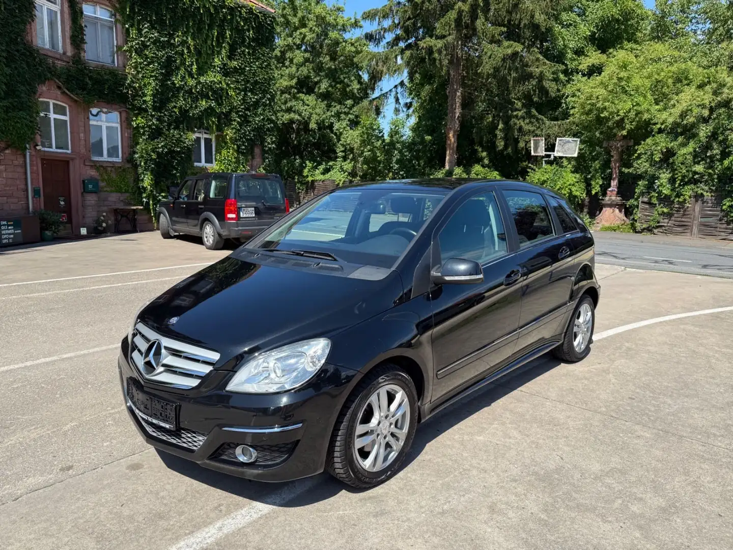 Mercedes-Benz B 180 CDI vom Rentner Anhängerkupplung/Tempomat Schwarz - 1