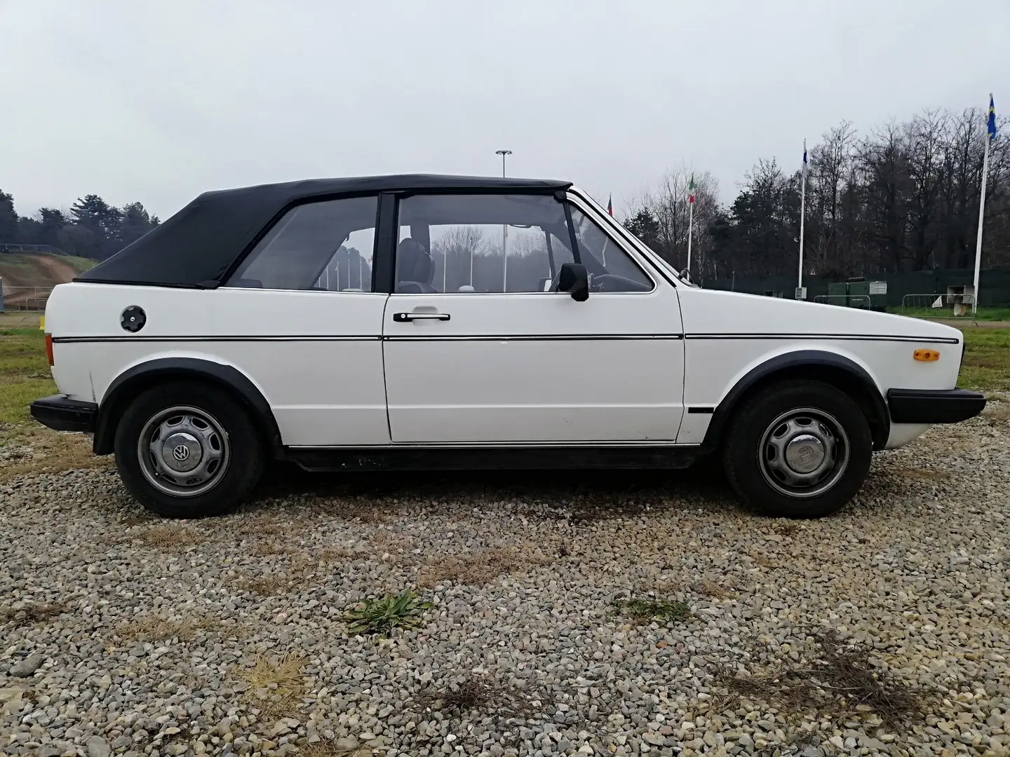 Volkswagen Golf Cabriolet Cabrio 1.1 GL - 1