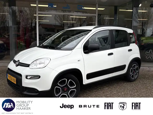 Fiat Panda 1.0 Hybrid Cross | Airco | Radio |