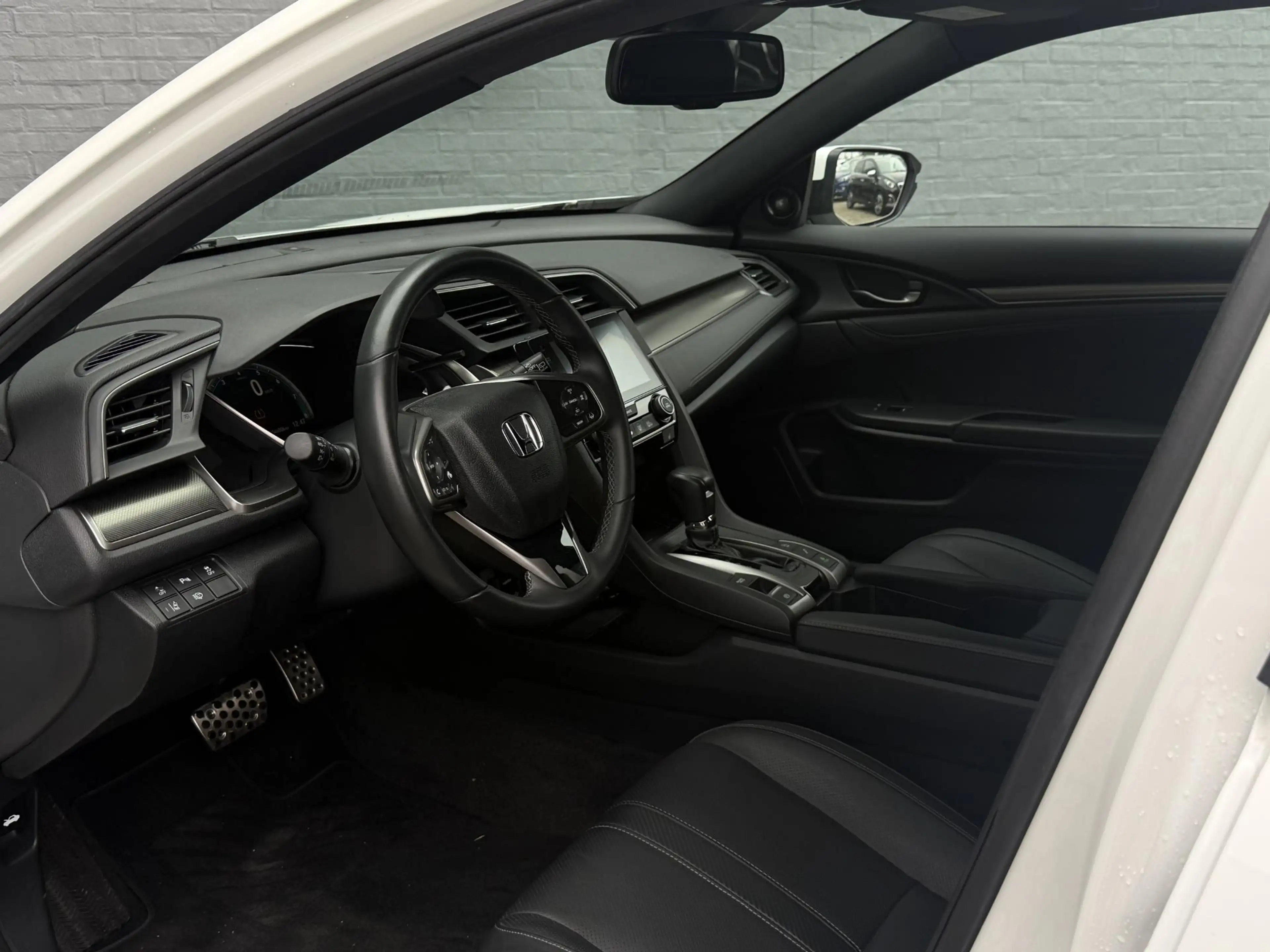 Honda Civic 1.0 i-VTEC Executive | Stoelverwarming | Panoramad — photo 10