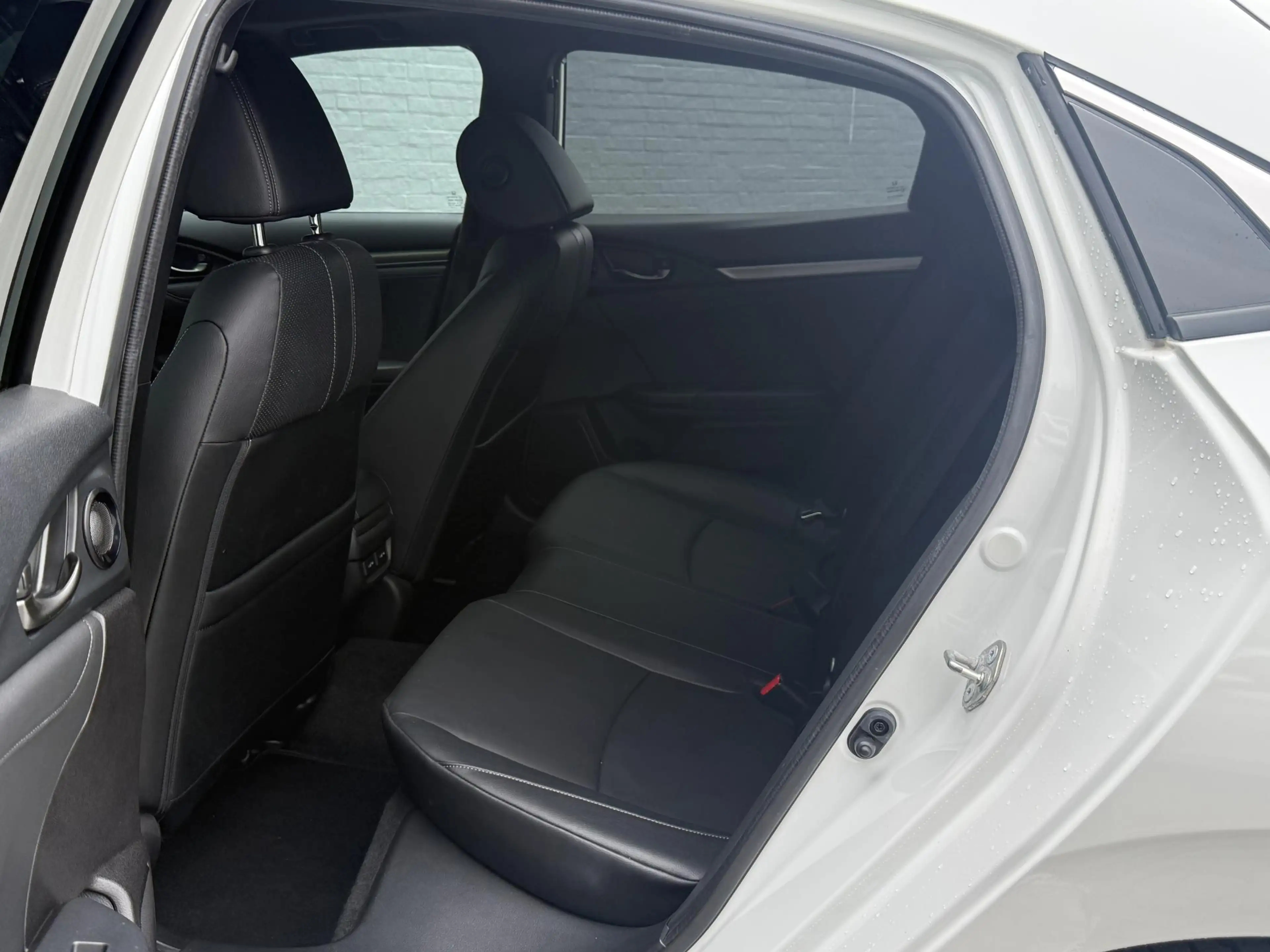 Honda Civic 1.0 i-VTEC Executive | Stoelverwarming | Panoramad — photo 14