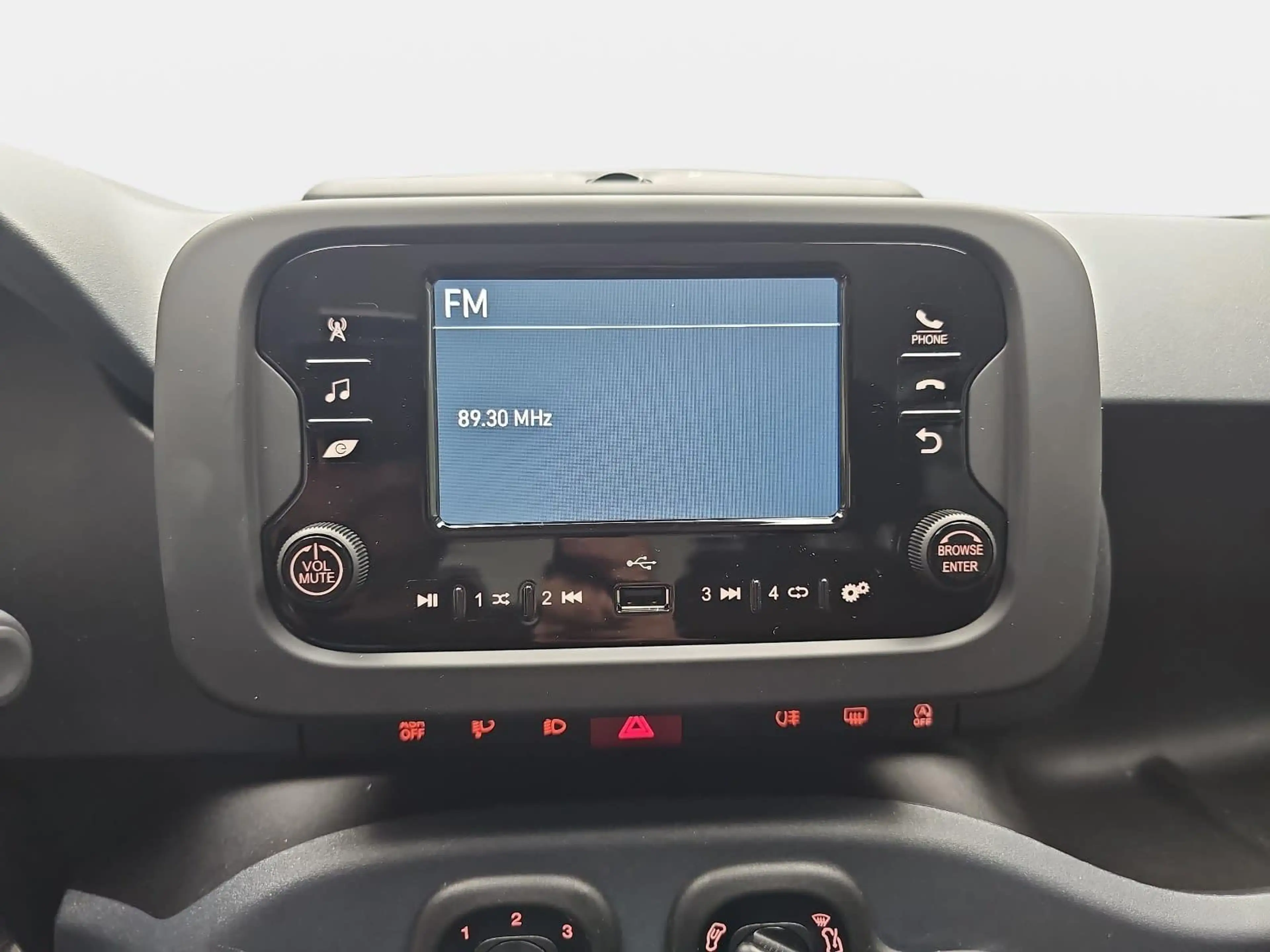Fiat Panda PANDA PANDINA 1.0 GSE HYBRID ICON MJ26 — photo 10