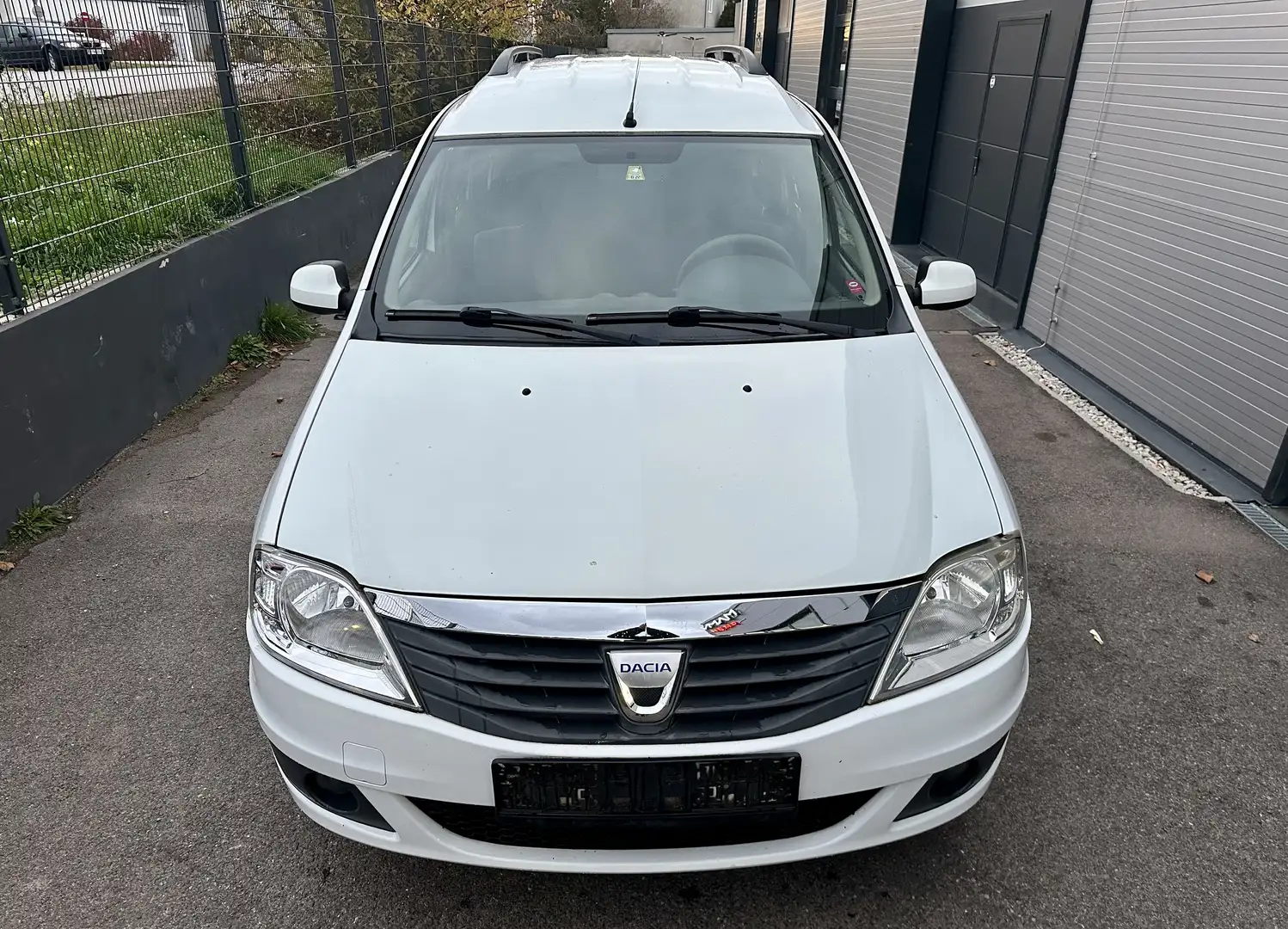 Dacia Logan MCV Lauréate 1,6 MPI - 2