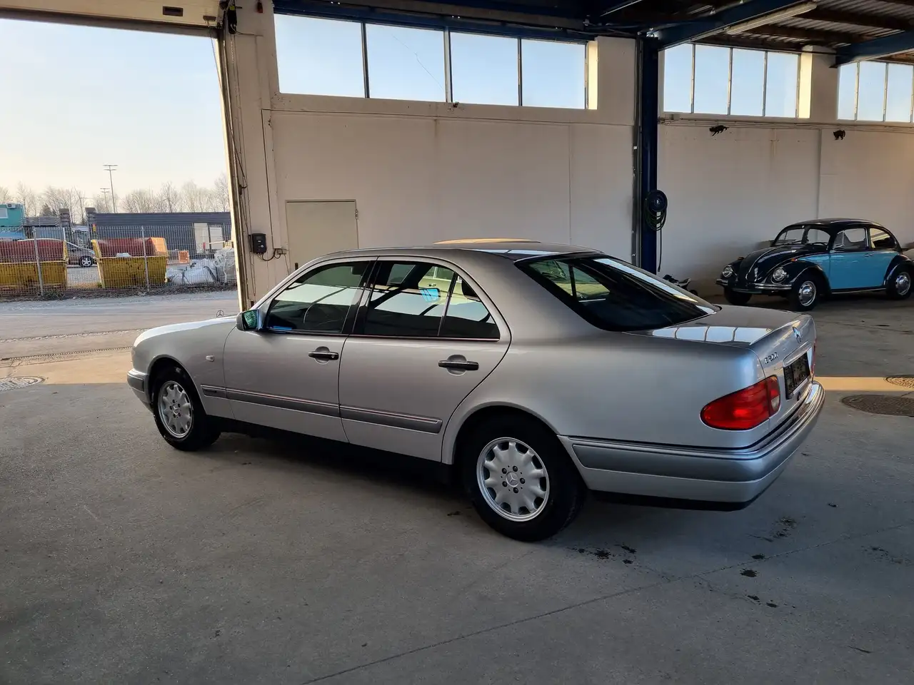 Mercedes-Benz E 200 E200 Elegance - Traumzustand!, foto 8