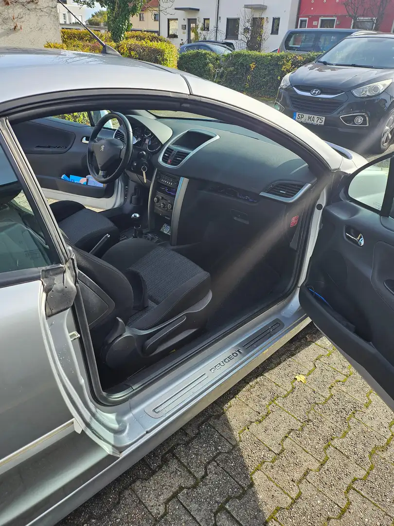 Peugeot 207 207 CC 120 VTi Roland Garros - 2