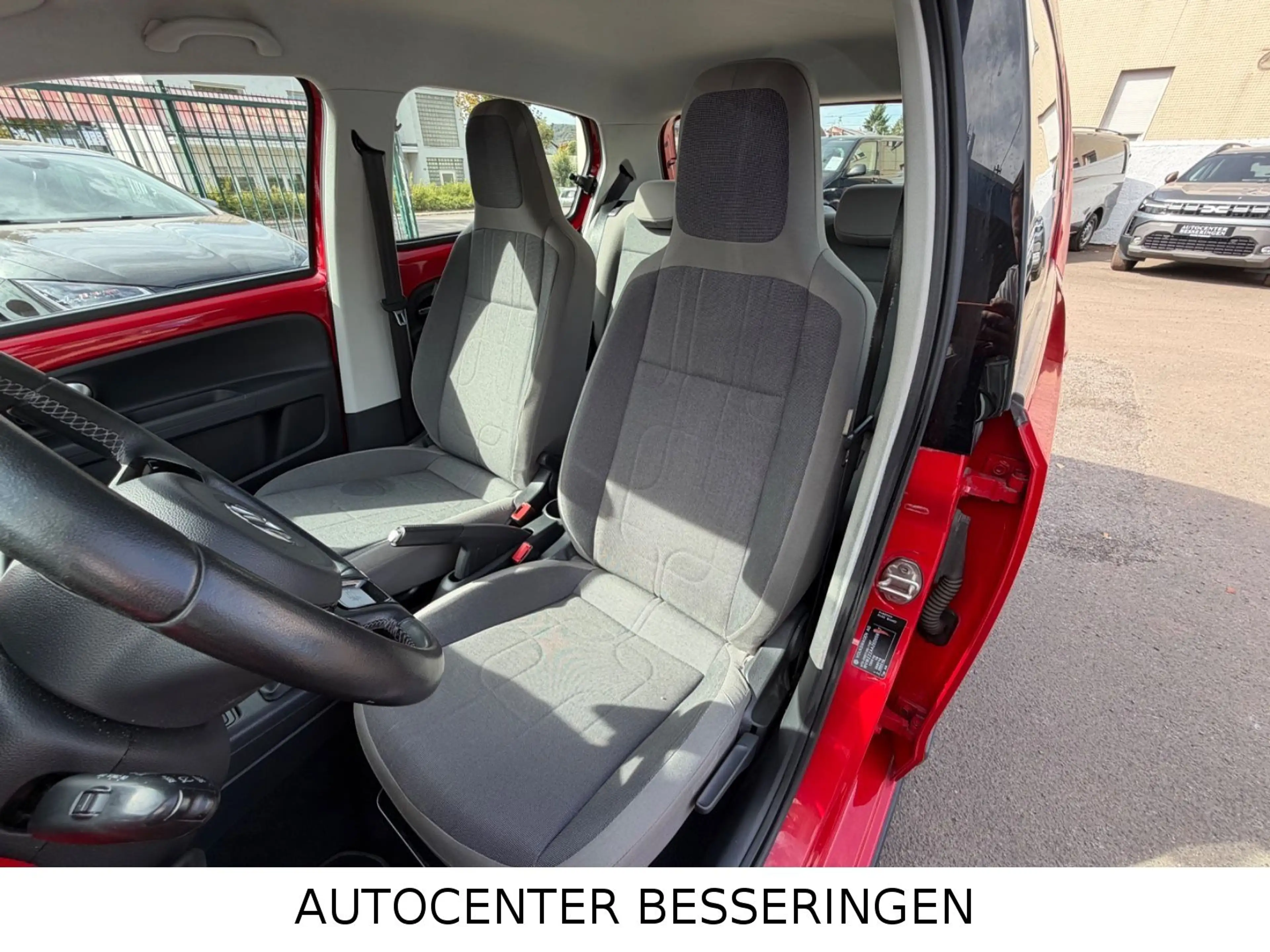 Volkswagen up! cross up! * KLIMA * NAVI * AUS 1.HAND * — photo 9
