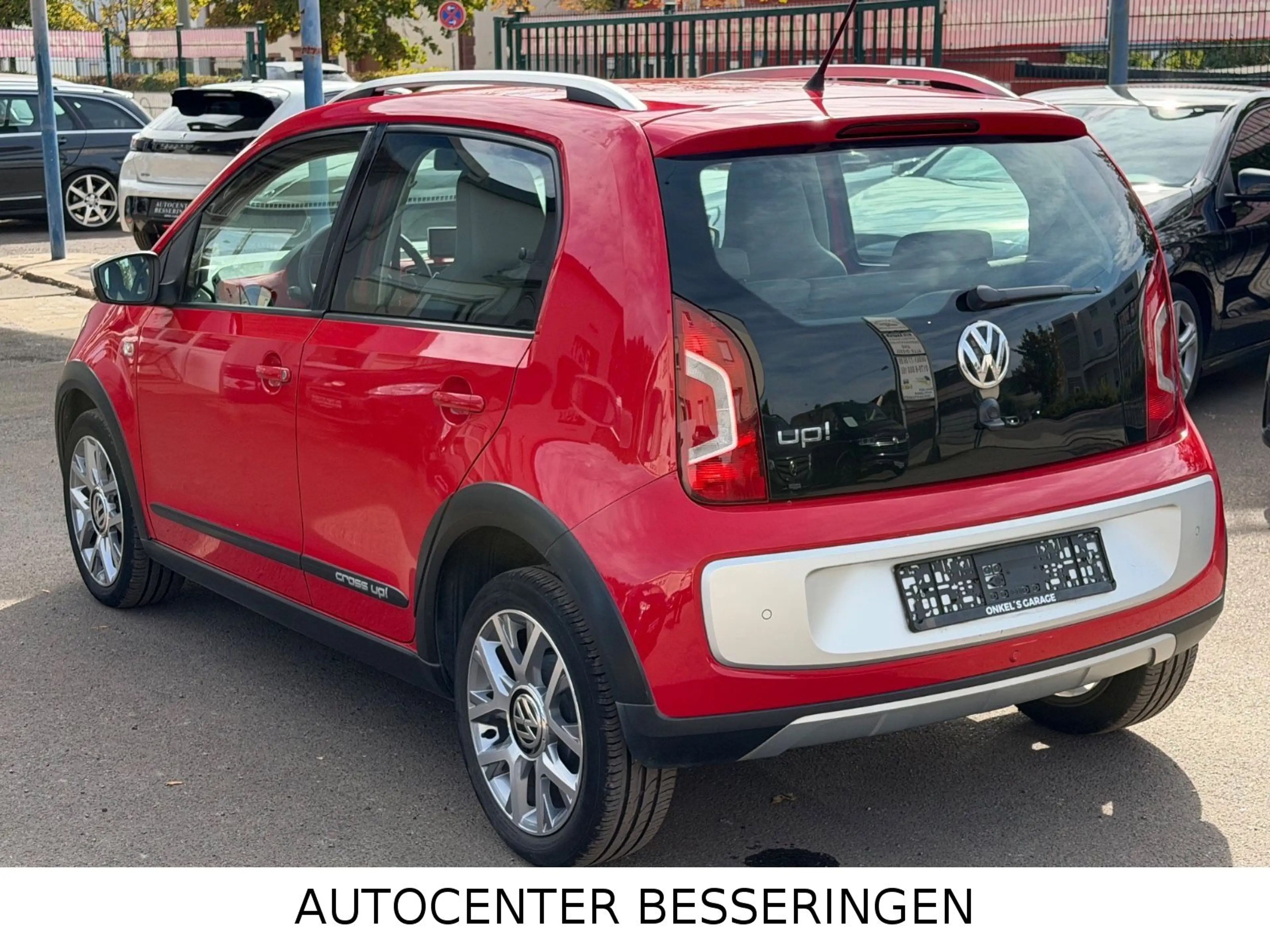 Volkswagen up! cross up! * KLIMA * NAVI * AUS 1.HAND * — photo 4