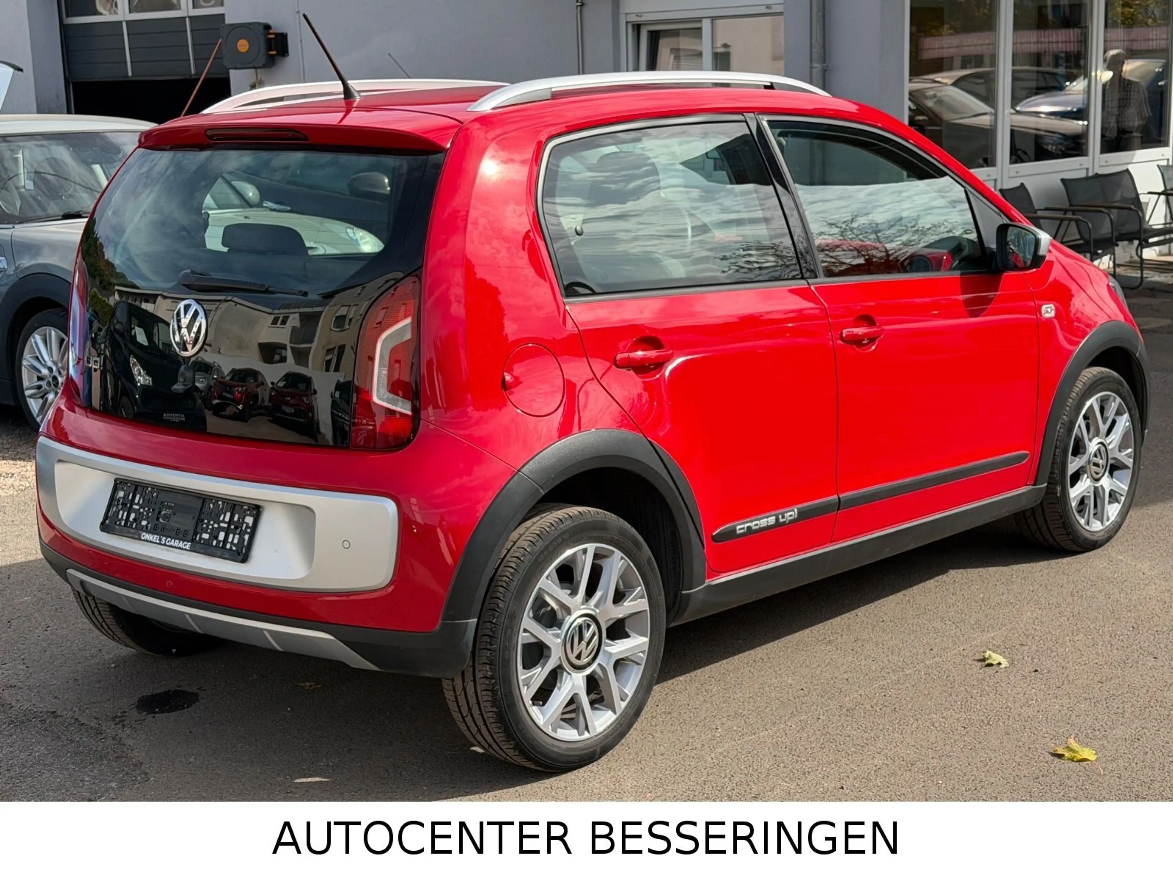 Volkswagen up! cross up! * KLIMA * NAVI * AUS 1.HAND * — photo 3