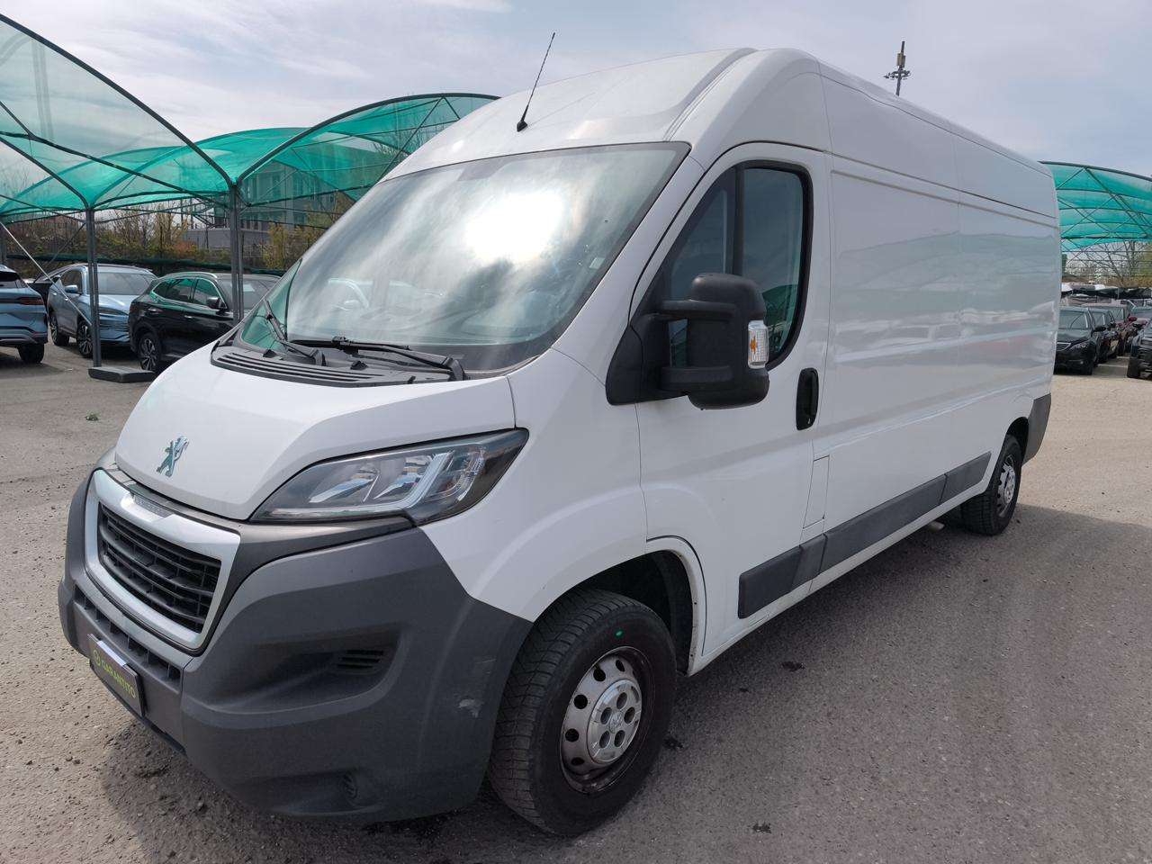 Peugeot Boxer 335 2.0 bluehdi 130cv L3H2 E6