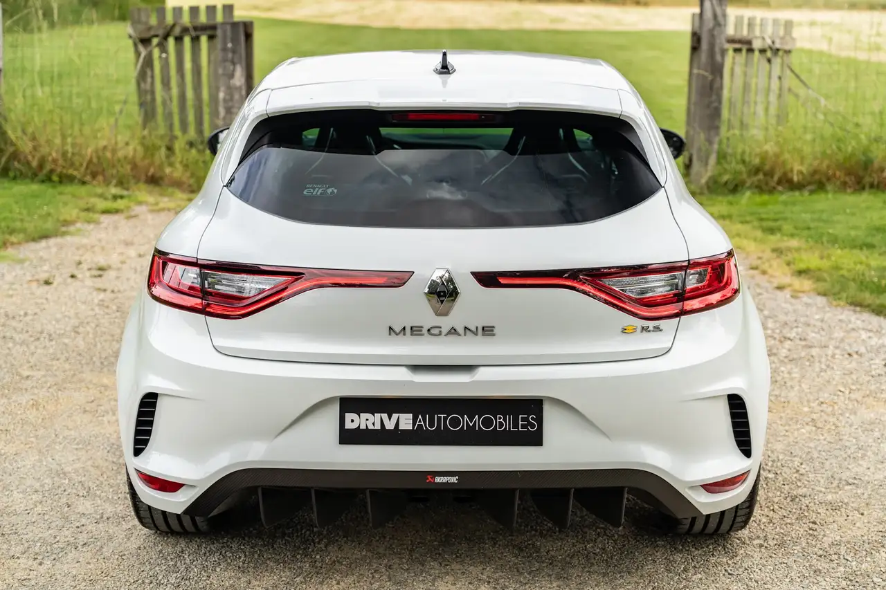 Renault Megane R.S. — photo 14