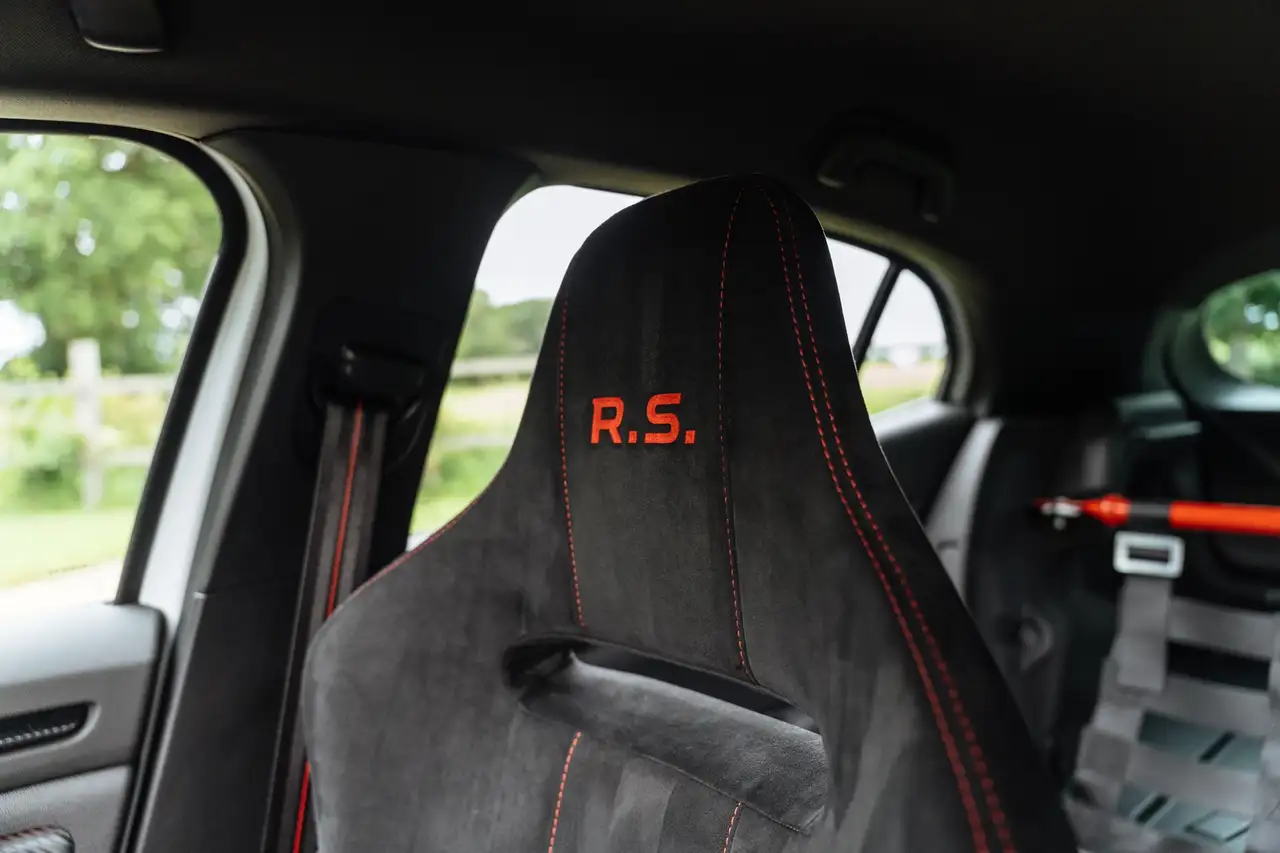 Renault Megane R.S. — photo 32