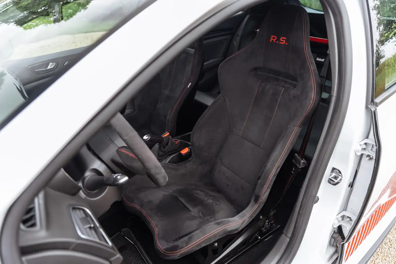 Renault Megane R.S. — photo 18
