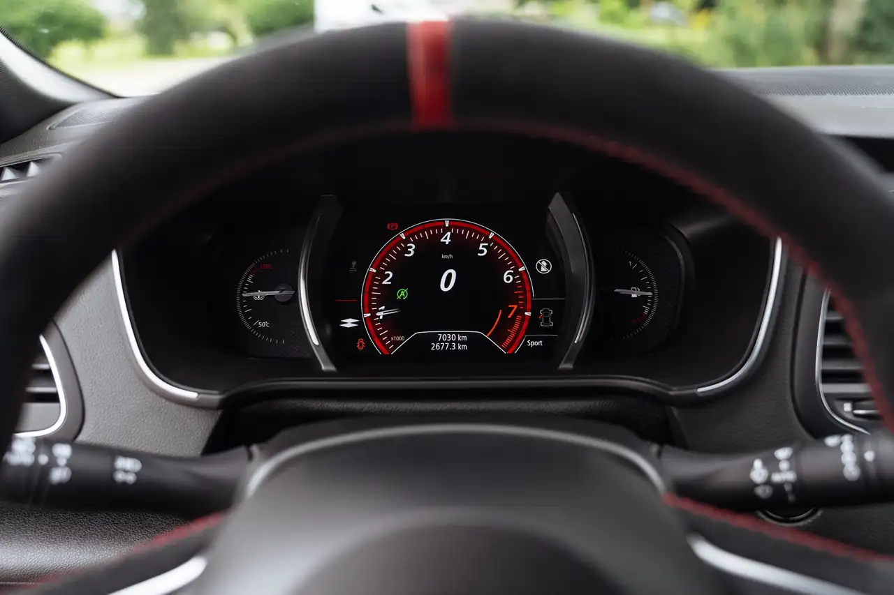 Renault Megane R.S. — photo 22
