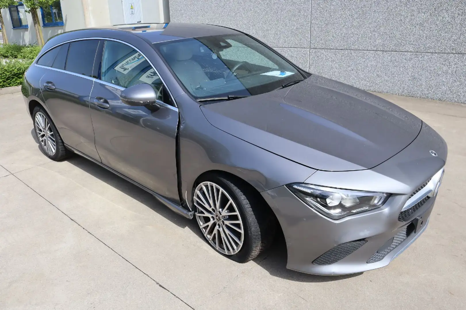 Mercedes-Benz CLA 180 180 D Gris - 2