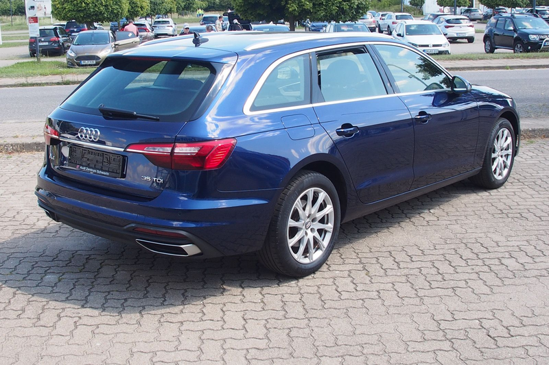 Audi A4 Avant 35 TDI advanced Navi 3-Zonenklima — photo 3