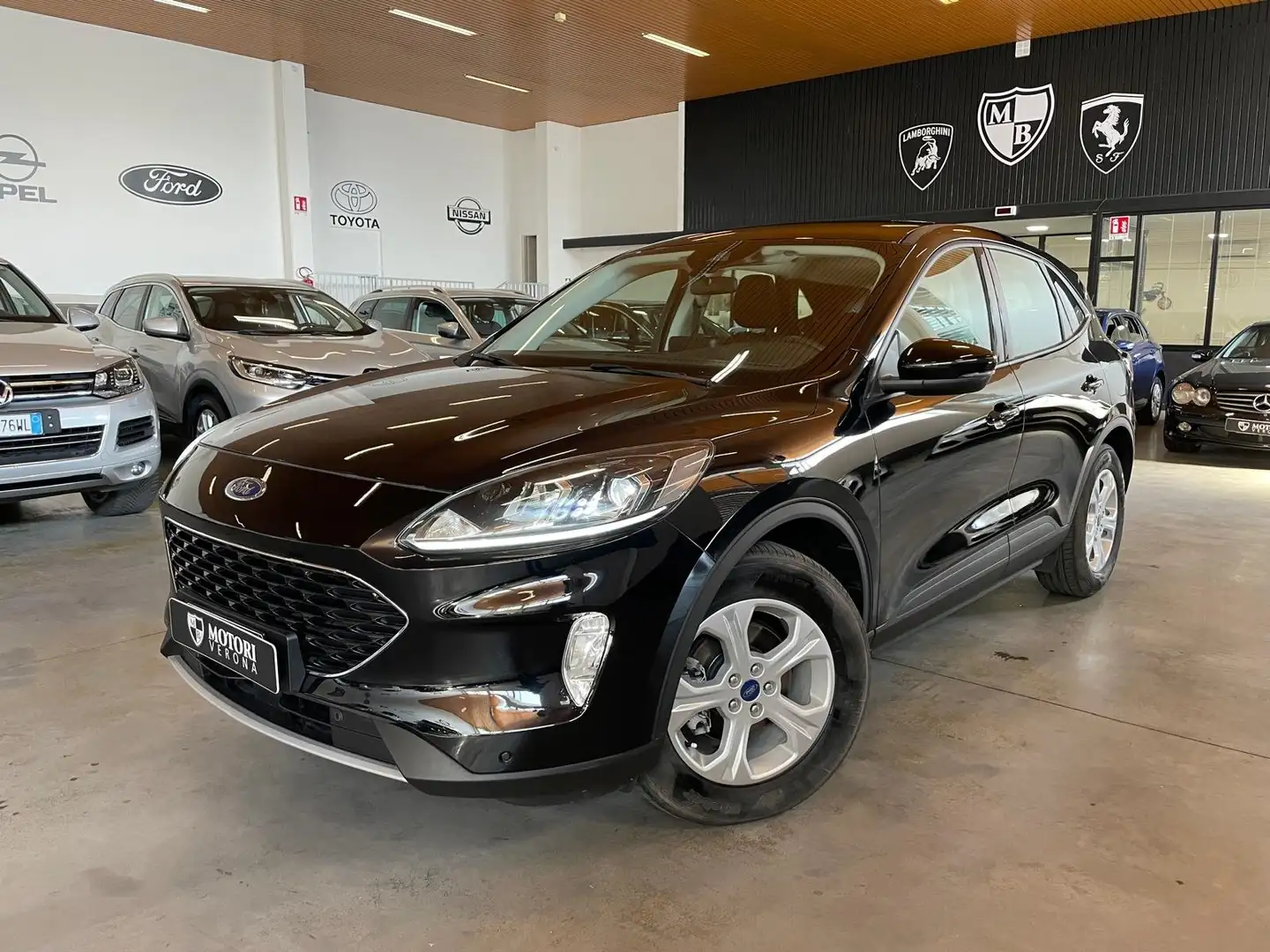 Ford Kuga Kuga III 2020 1.5 ecoblue Connect 2wd 120cv auto Nero - 1