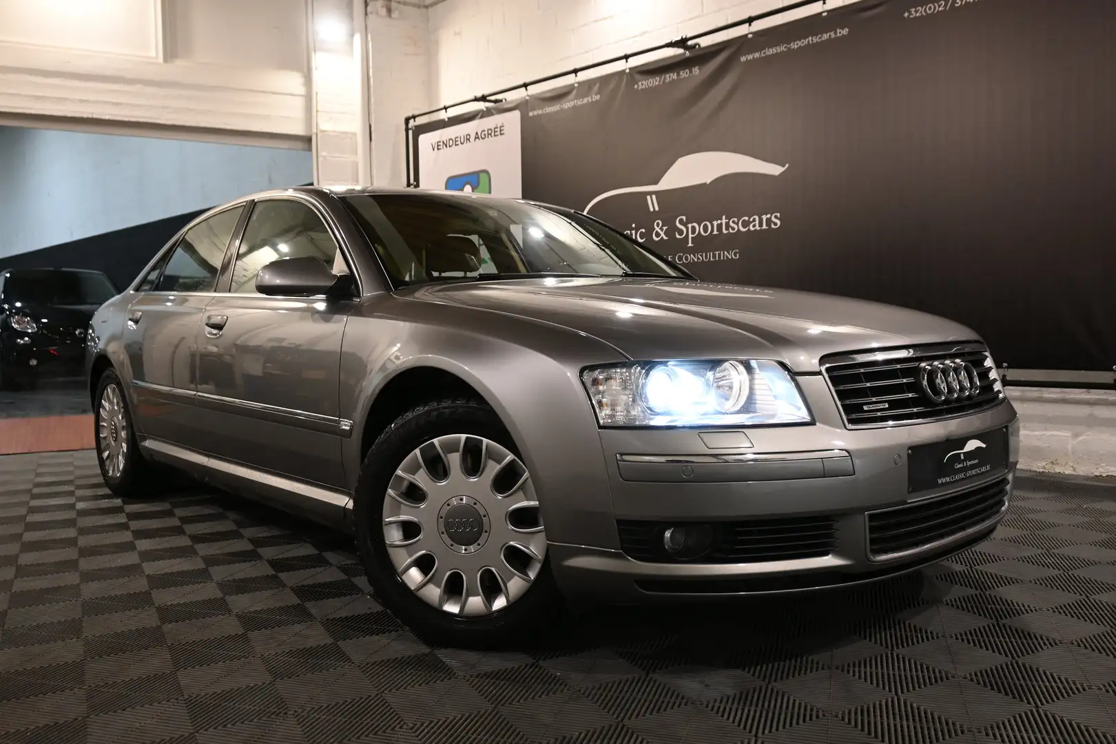Audi A8 A8 4.2i V8 40v Quattro Tiptronic / 1st Owner !! Gris - 2
