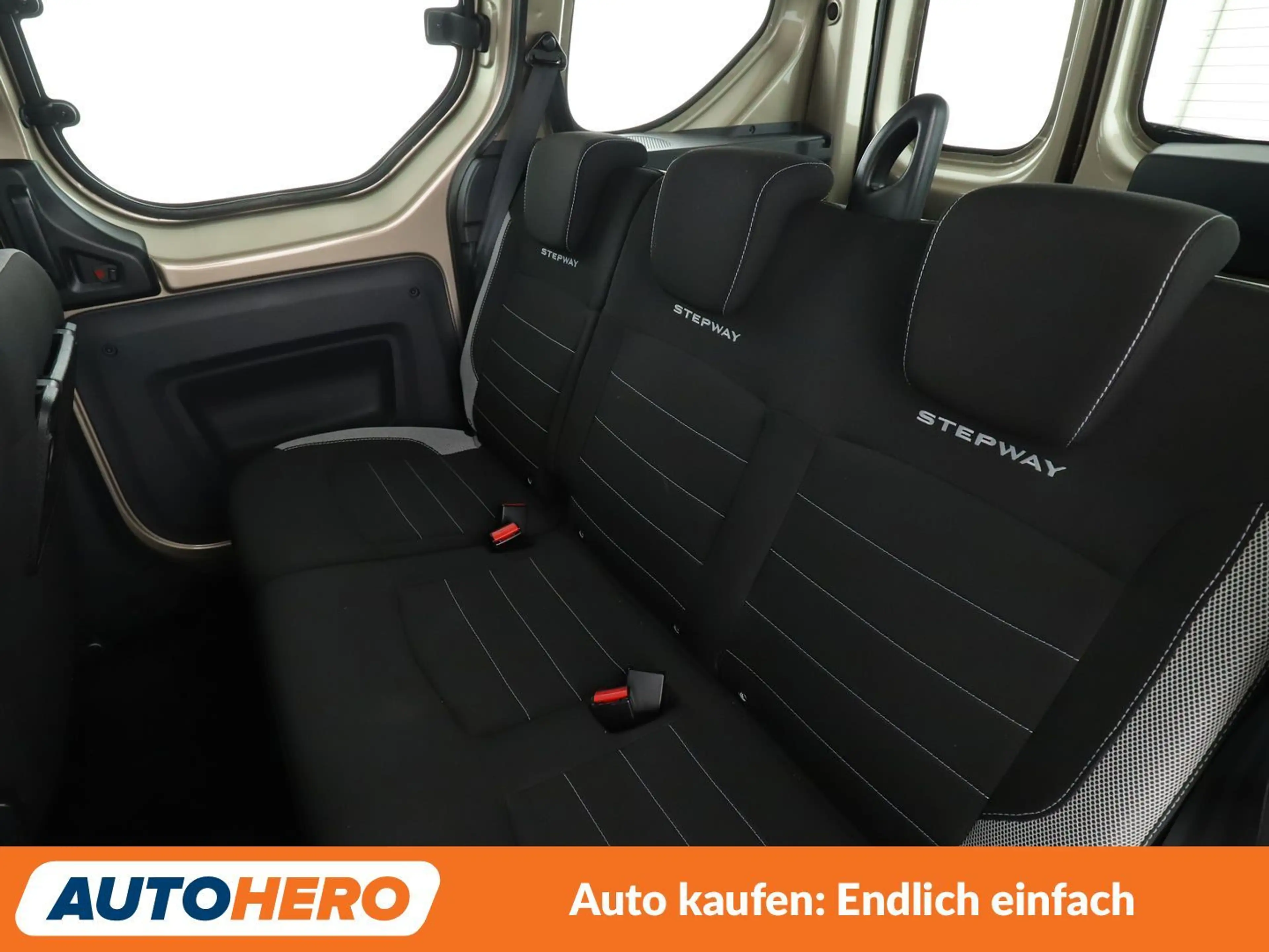Dacia Dokker 1.5 dCi Stepway*NAVI*PDC*SHZ*KLIMA*TEMPO* — photo 14