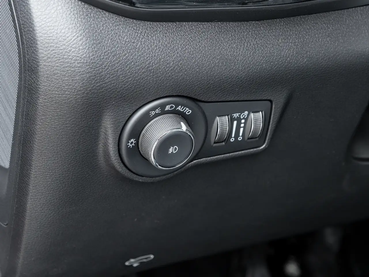 Jeep Compass снимка Jeep Compass