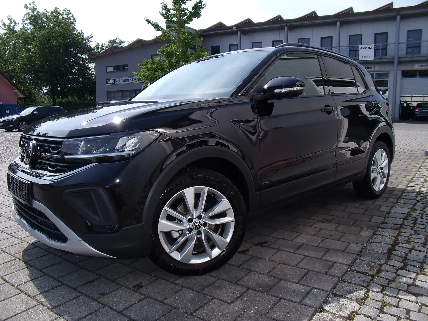Volkswagen T-Cross 1.0 TSI 85 kW Goal m.AHK+Navi Schwarz - 1