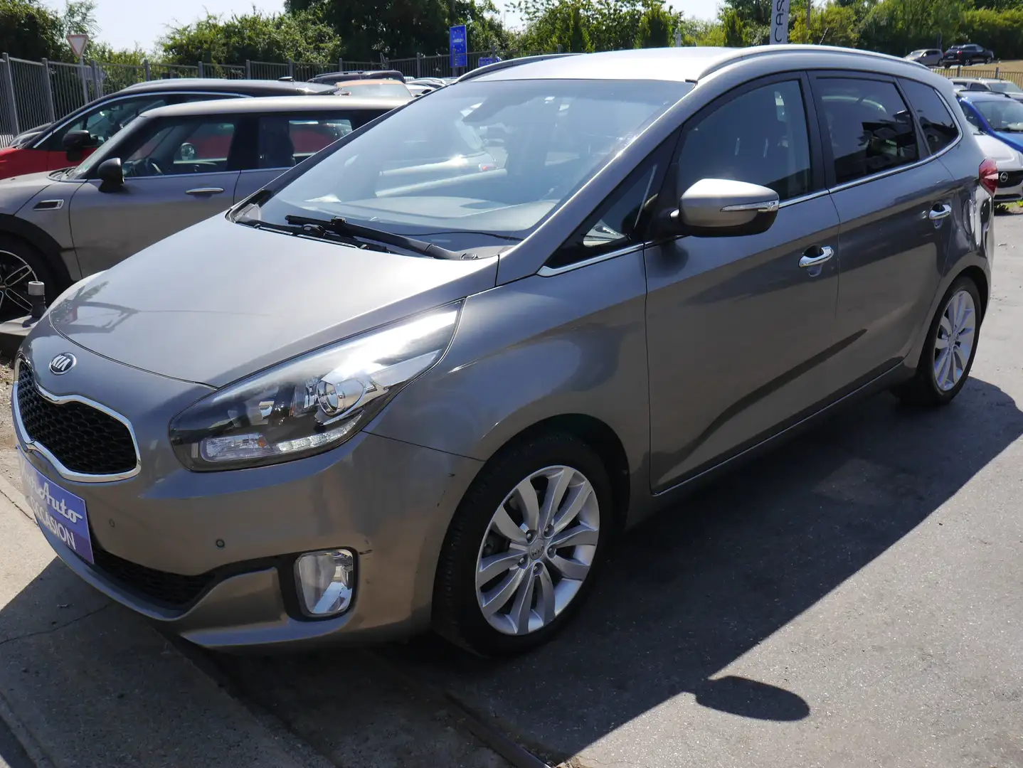 Kia Carens 1.7 CRDI*7PLACES*CAMERA*GPS* Grau - 2