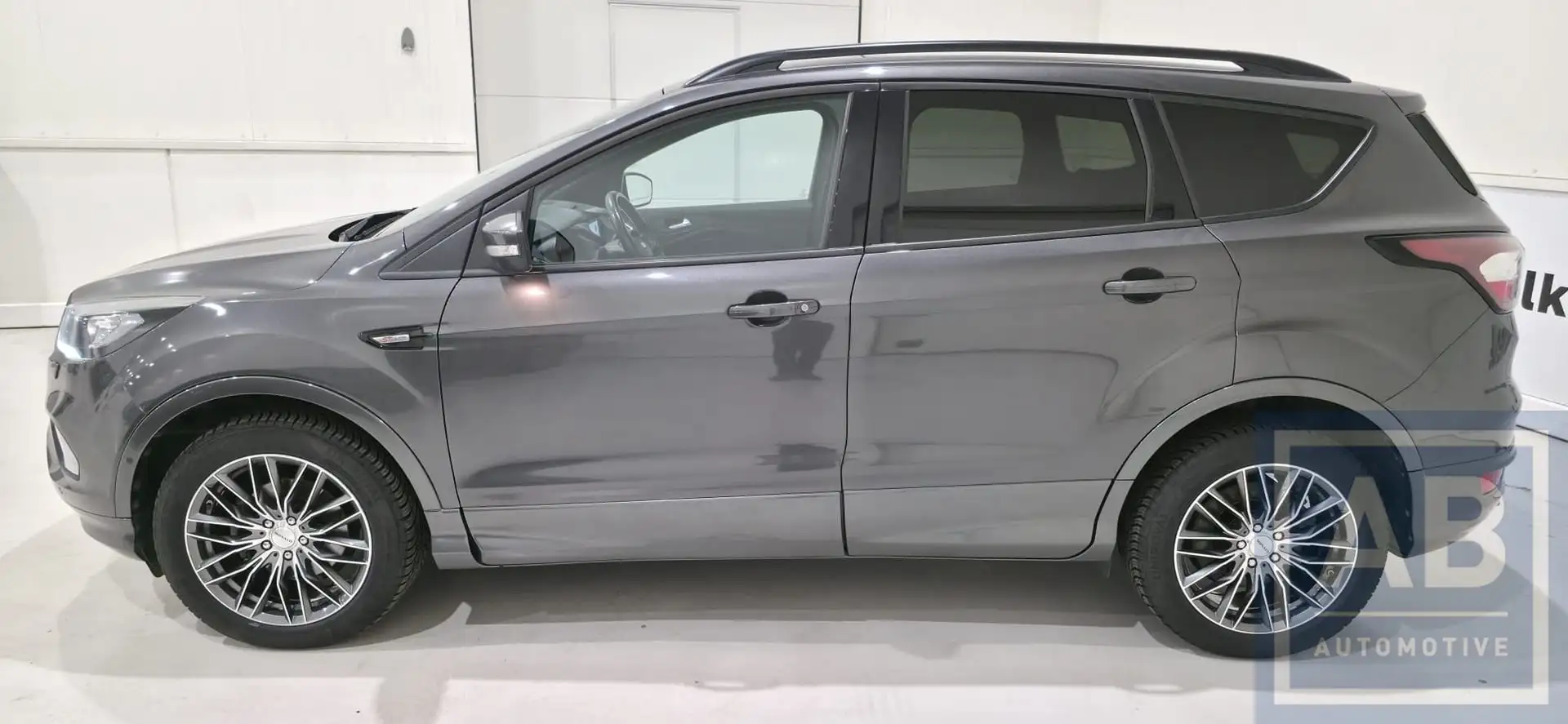 Ford Kuga * St line / 75000km / Benzine / Garantie * - 1