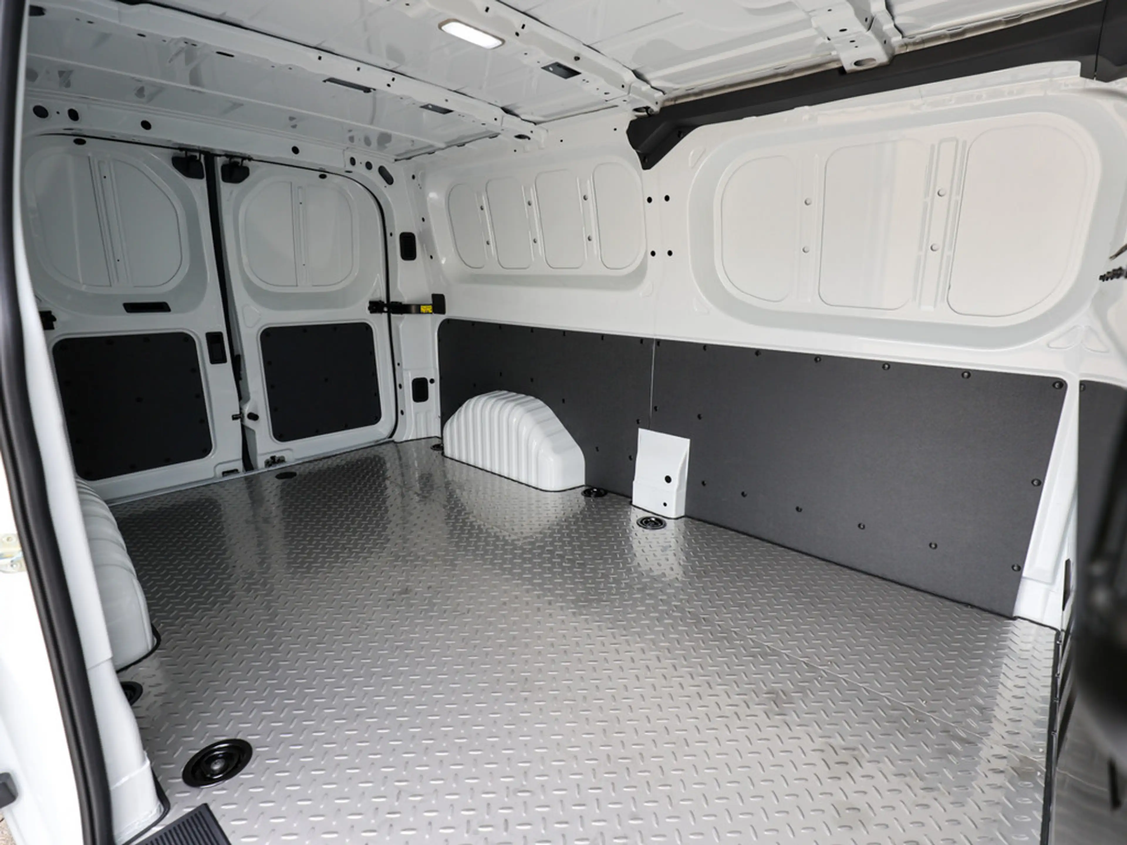 Maxus Deliver 7 Kasten L2H1 LED SPURW. KLIMA BT PDC — photo 9