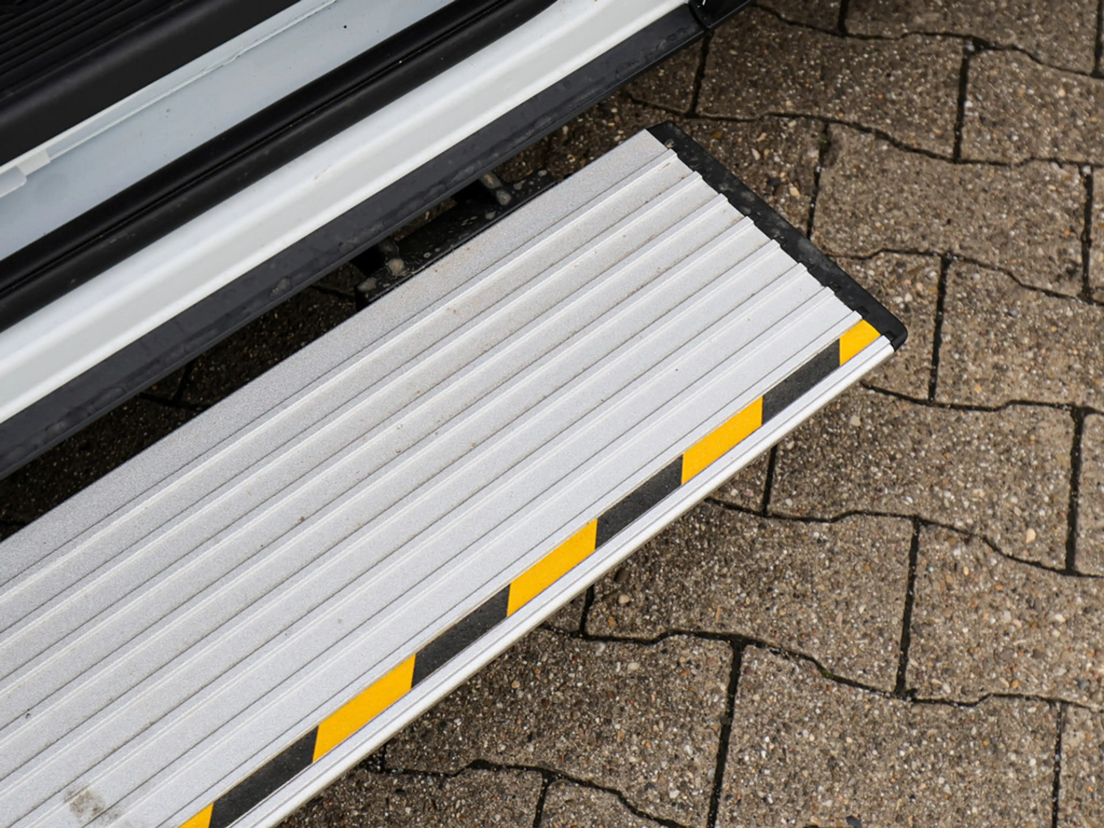Maxus Deliver 7 Kasten L2H1 LED SPURW. KLIMA BT PDC — photo 8