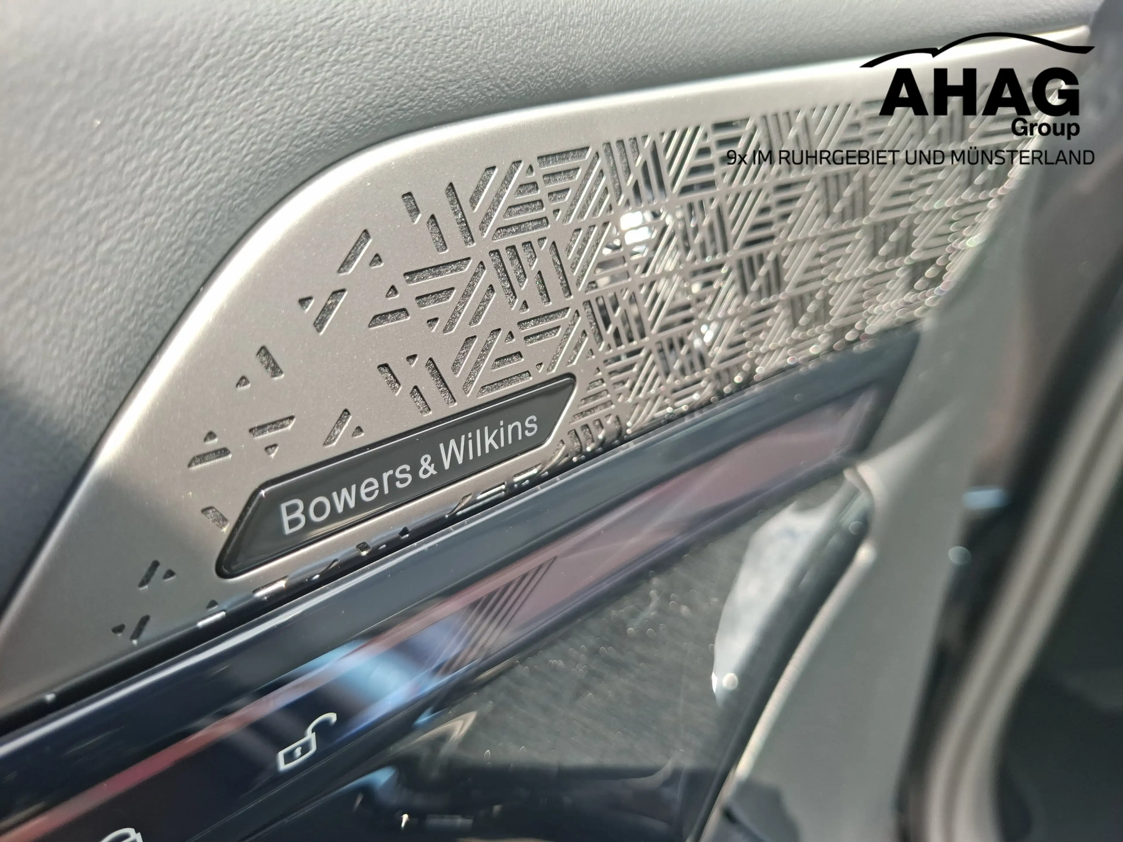 BMW i5 eDrive40 Touring M Sportpaket Pro — photo 13