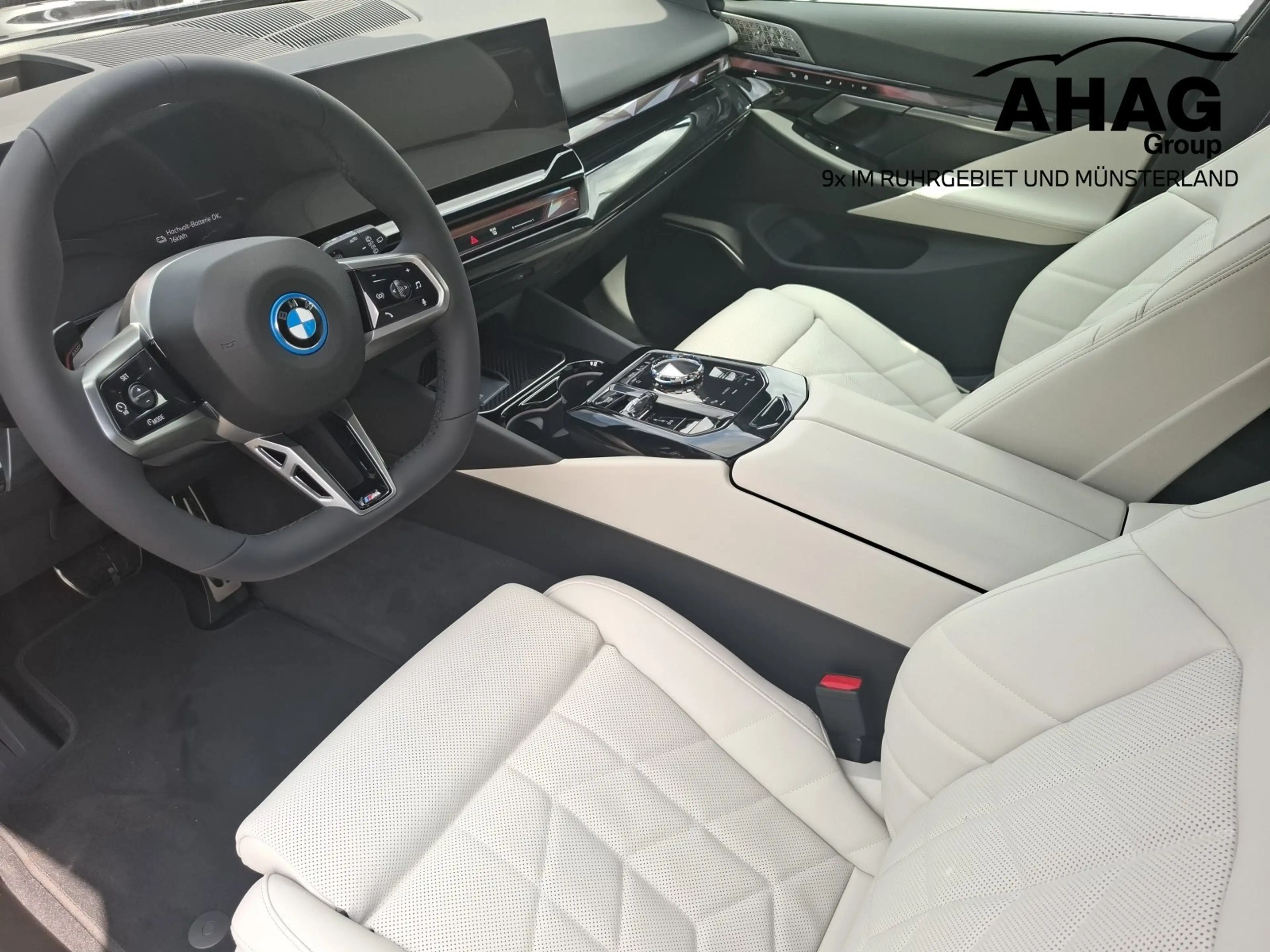 BMW i5 eDrive40 Touring M Sportpaket Pro — photo 8
