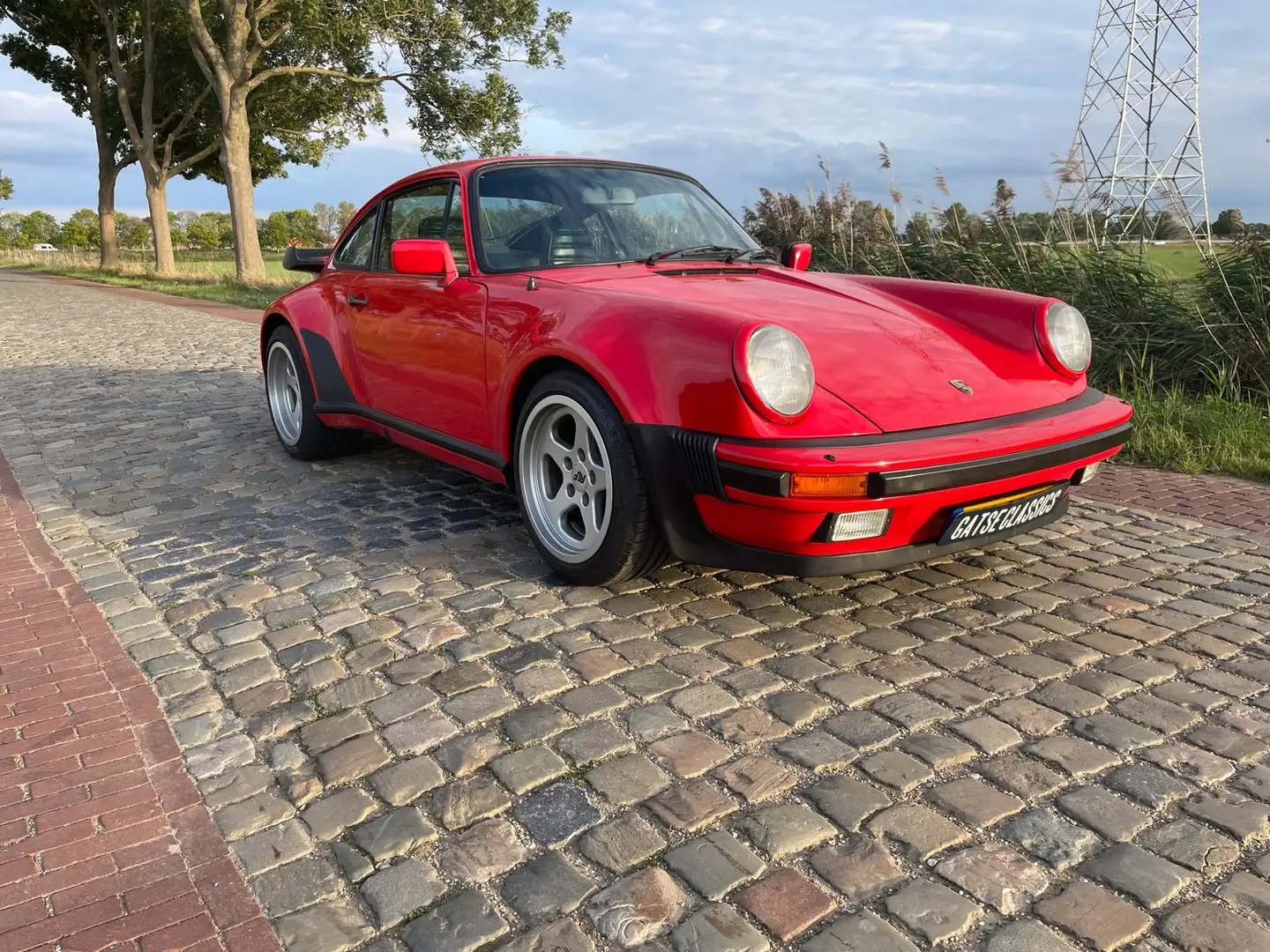 Porsche 930 911 Turbo (930) - 1