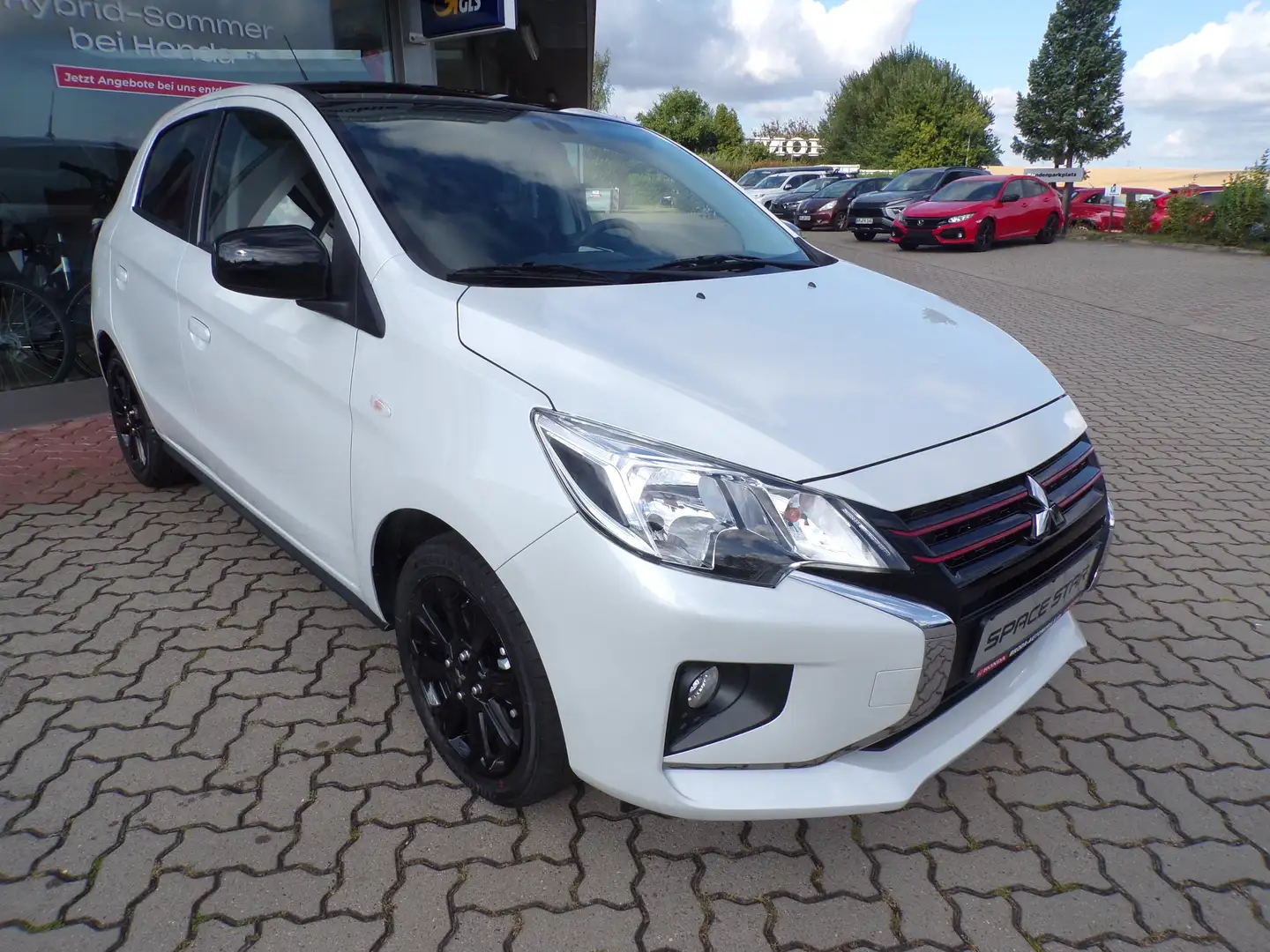 Mitsubishi Space Star Select+ Black CVT Weiß - 2