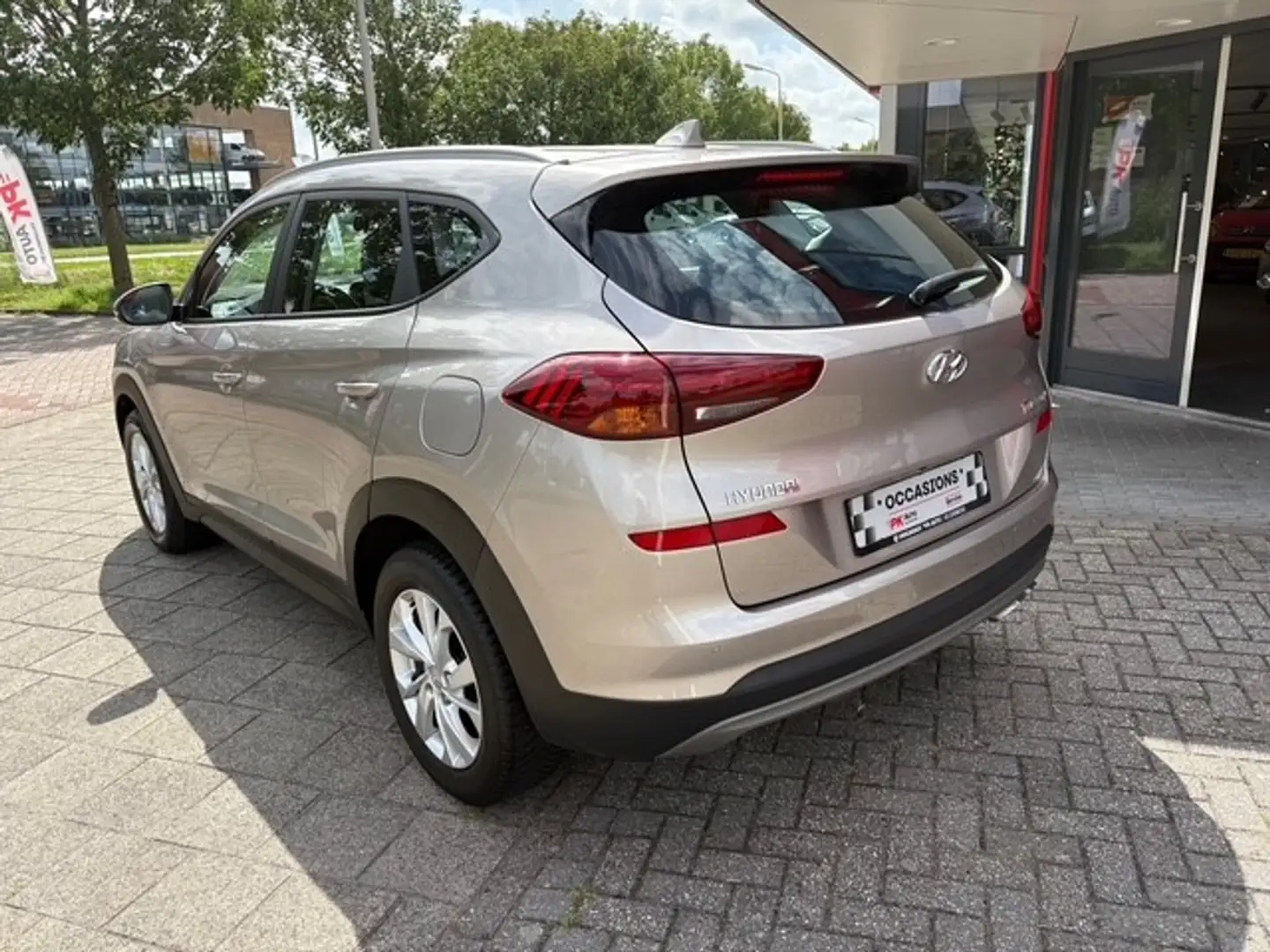 Hyundai TUCSON 1.6 T-GDI Comfort | Navi | Cruise | 50.887 km Deal Grijs - 2