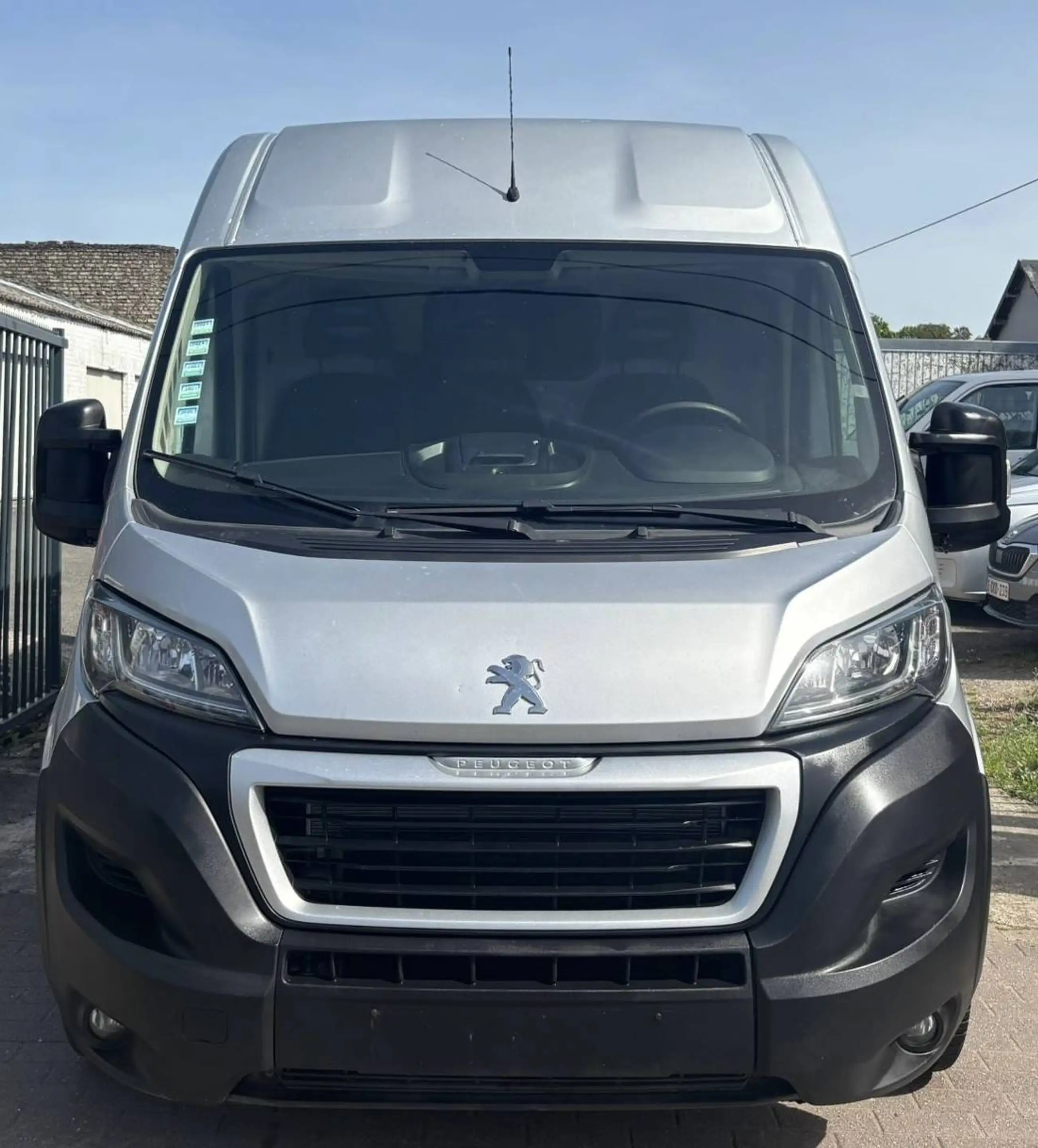 Peugeot Boxer L3H2 – 2.0 HDi 163 CV – 167000 km – GPS Caméra Attache-remorque — photo 2