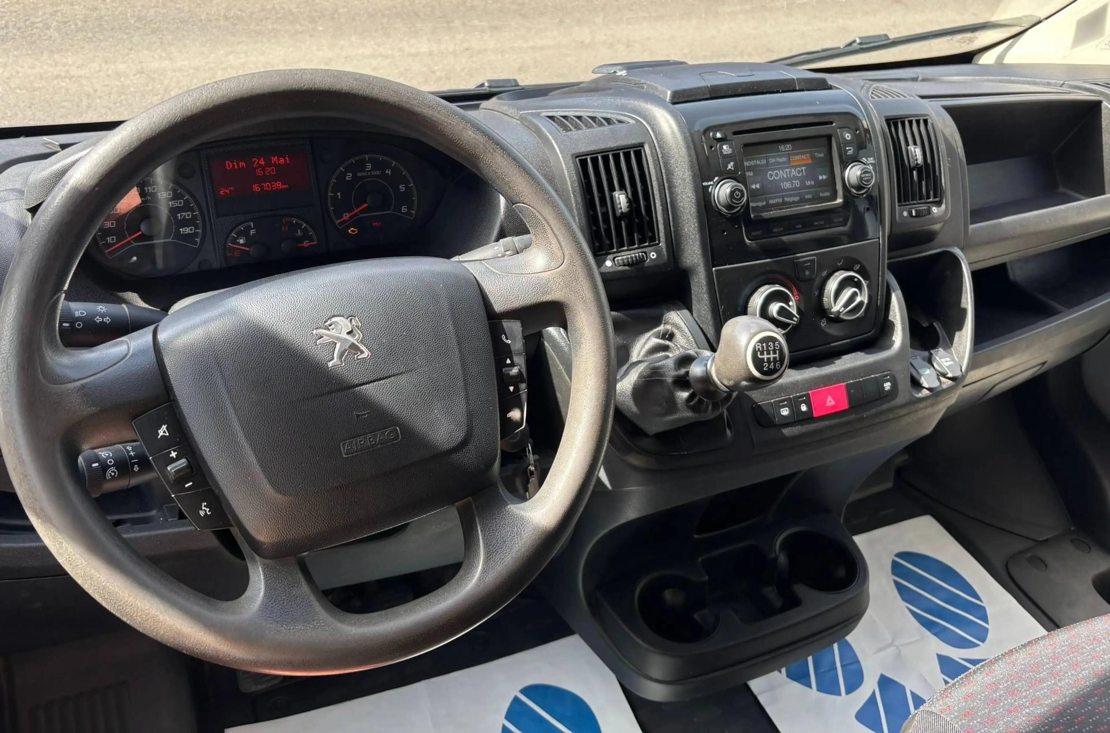 Peugeot Boxer L3H2 – 2.0 HDi 163 CV – 167000 km – GPS Caméra Attache-remorque — photo 15
