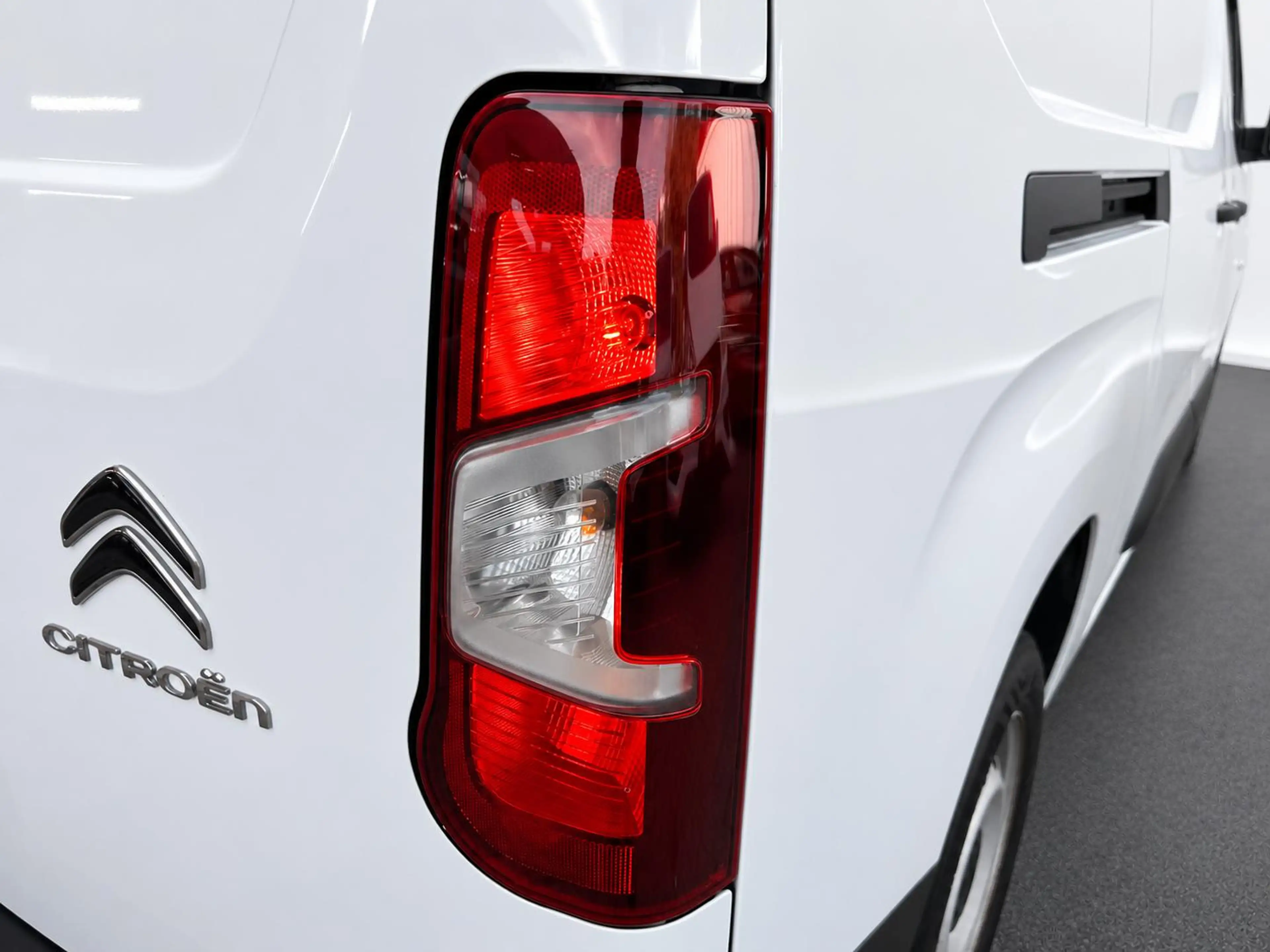 Citroen Berlingo 1.5 BlueHDi 100 S&S L2 Airco Cruise Control 3-Zits — photo 14