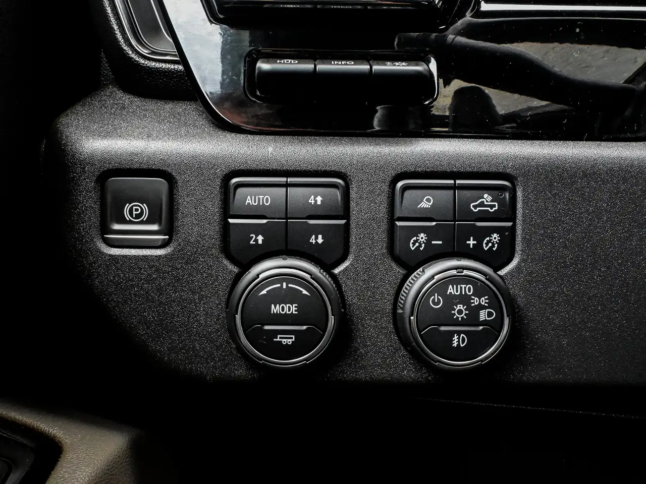 Chevrolet Silverado 1500 fotografie Chevrolet Silverado 1500