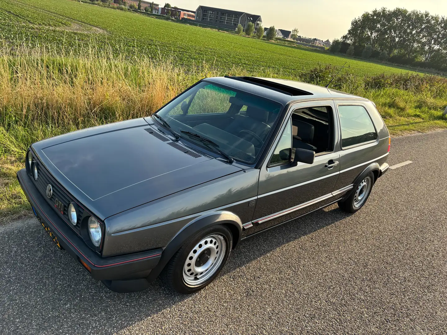 Volkswagen Golf GTI 1.8-16V Szürke - 2