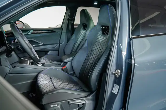 Volkswagen Tiguan view 14